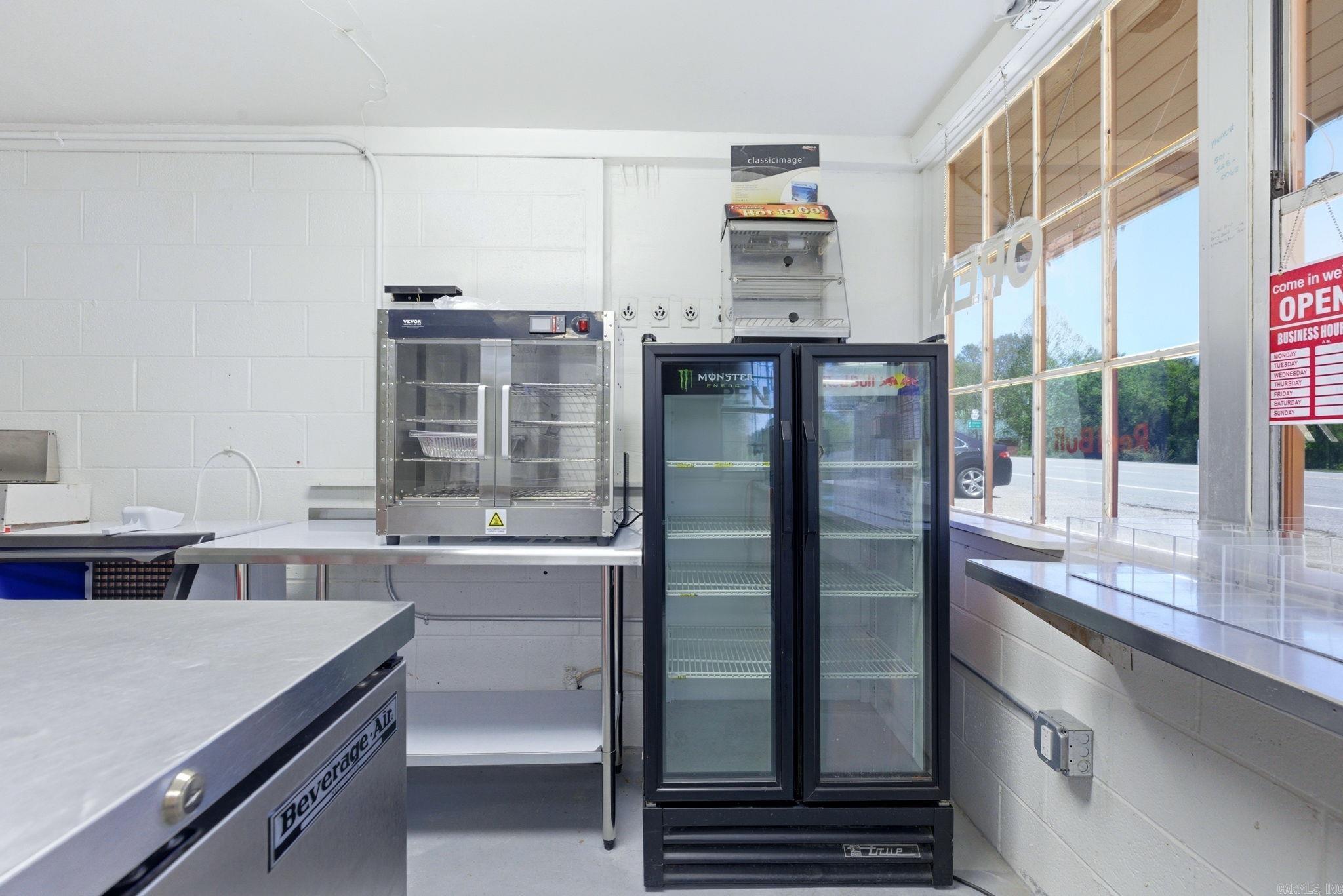 Friendship City - Commercial Sale