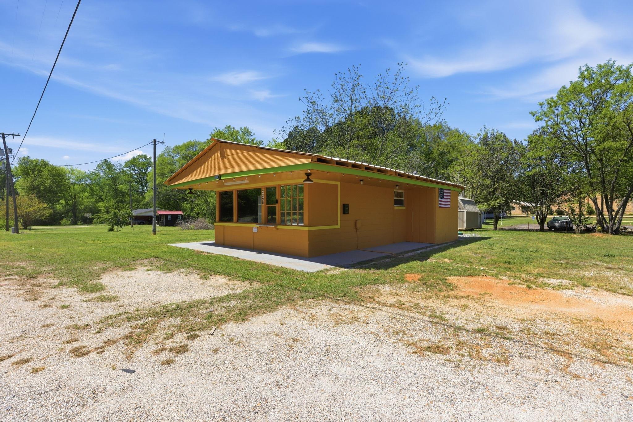 Friendship City - Commercial Sale