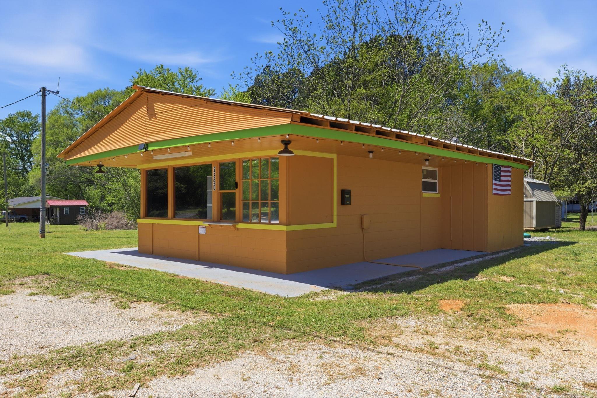 Friendship City - Commercial Sale