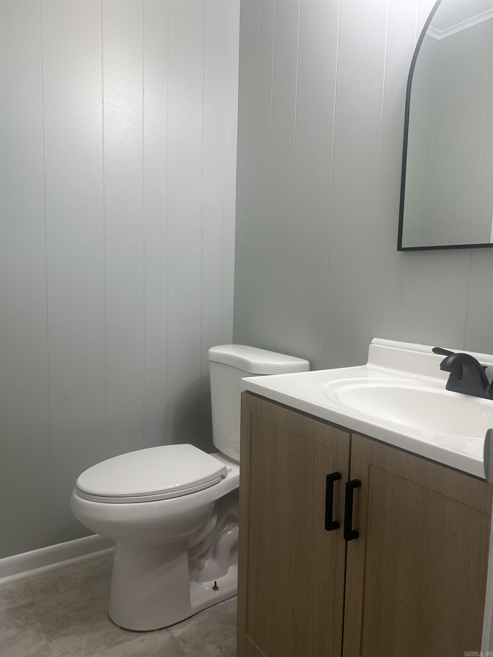 PINECREST - Residential