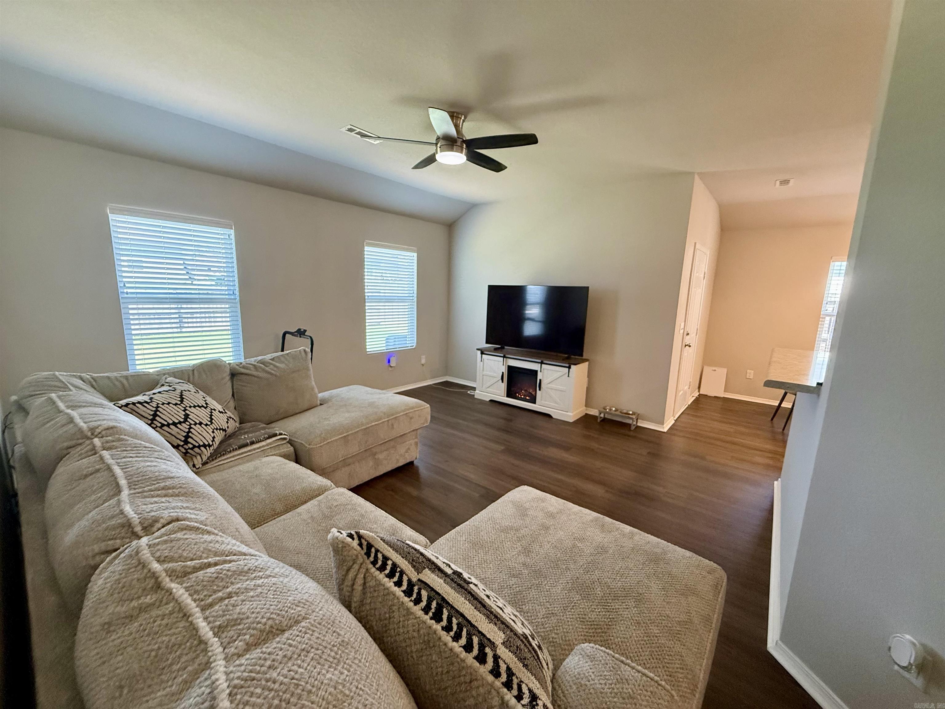 THE MEADOWS - Residential