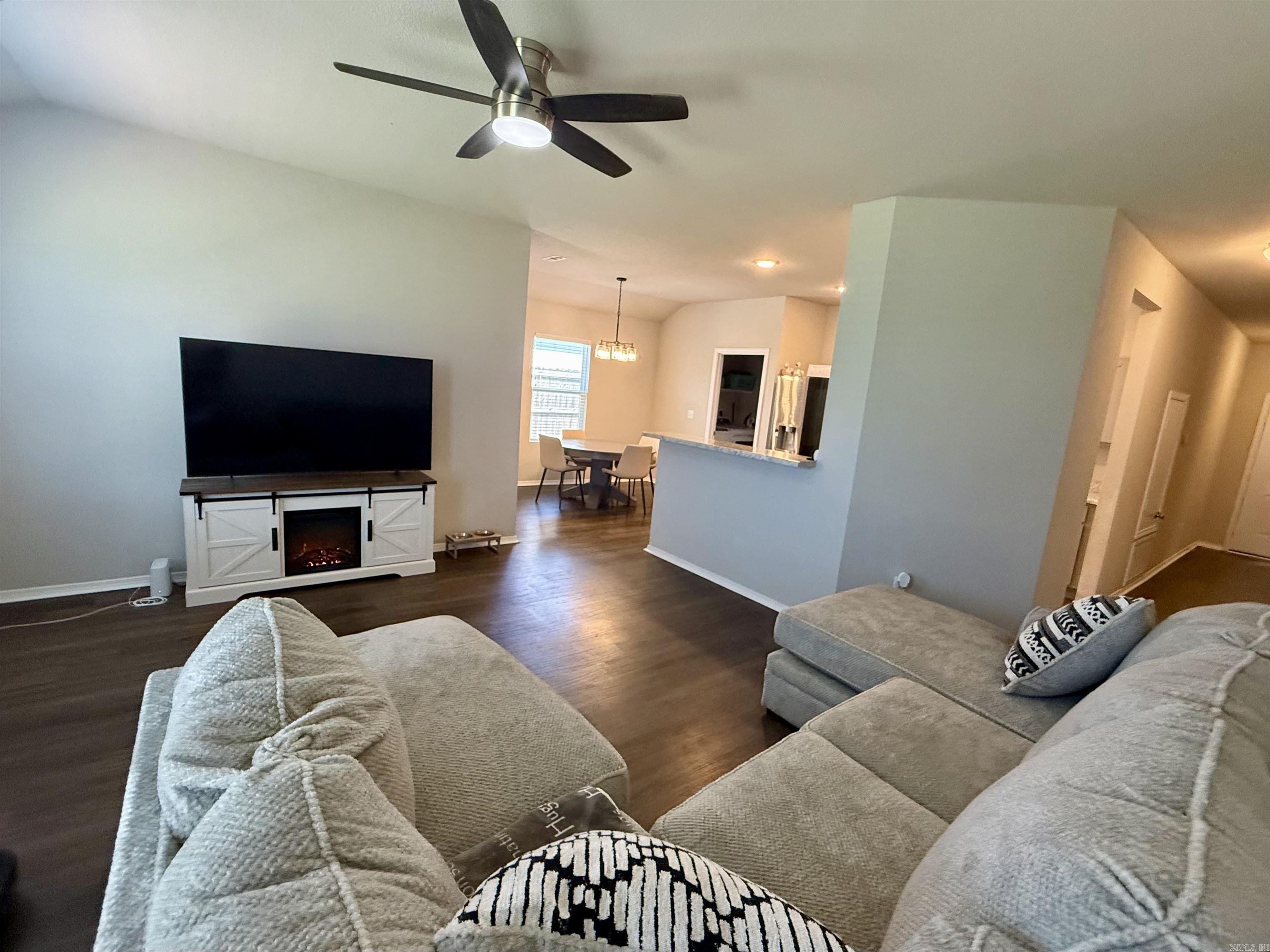 THE MEADOWS - Residential