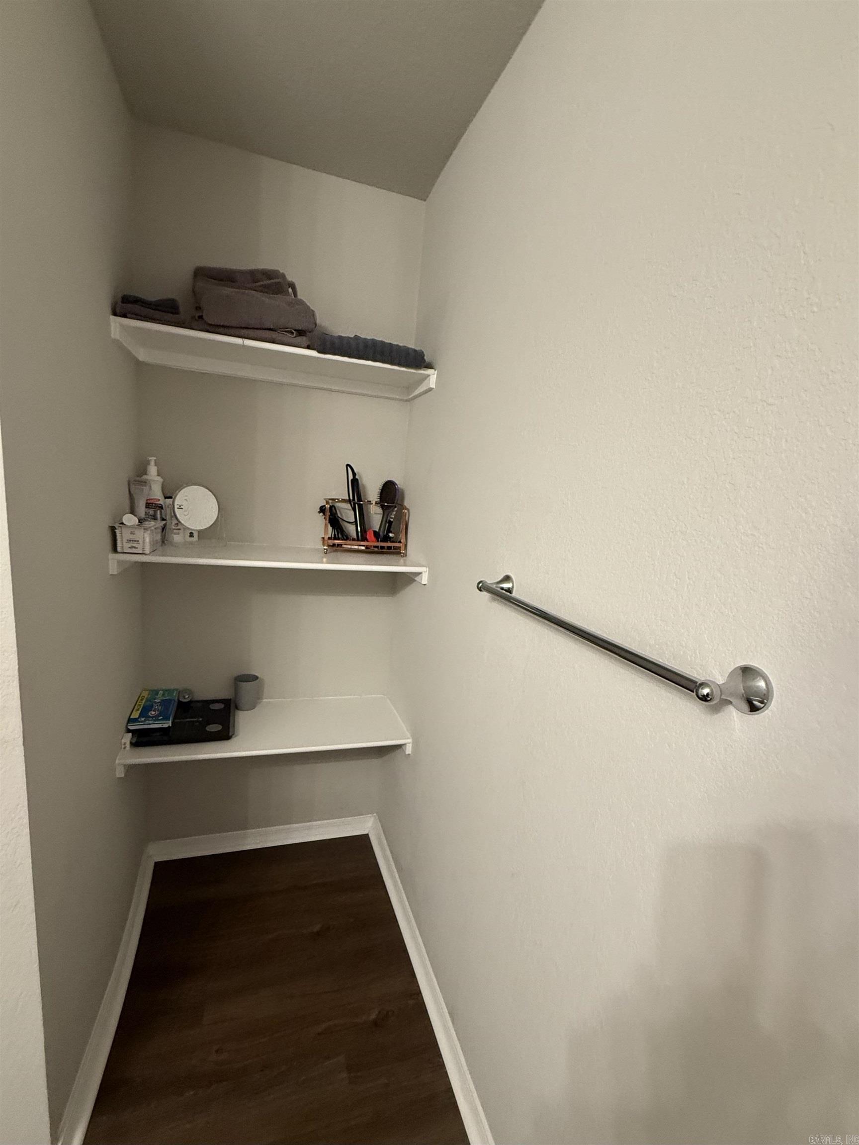 THE MEADOWS - Residential