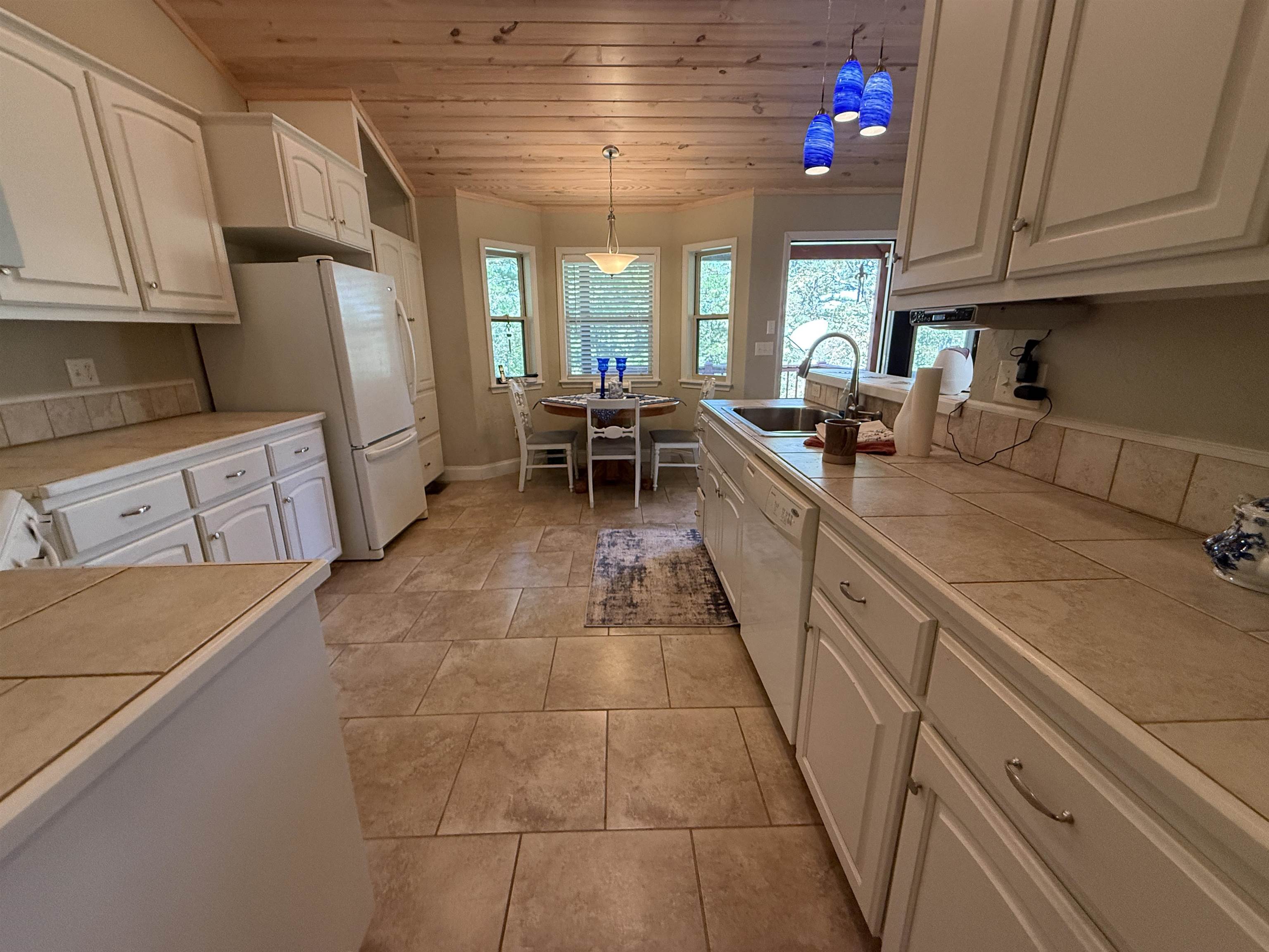 Rolling Hills 1st - Residential