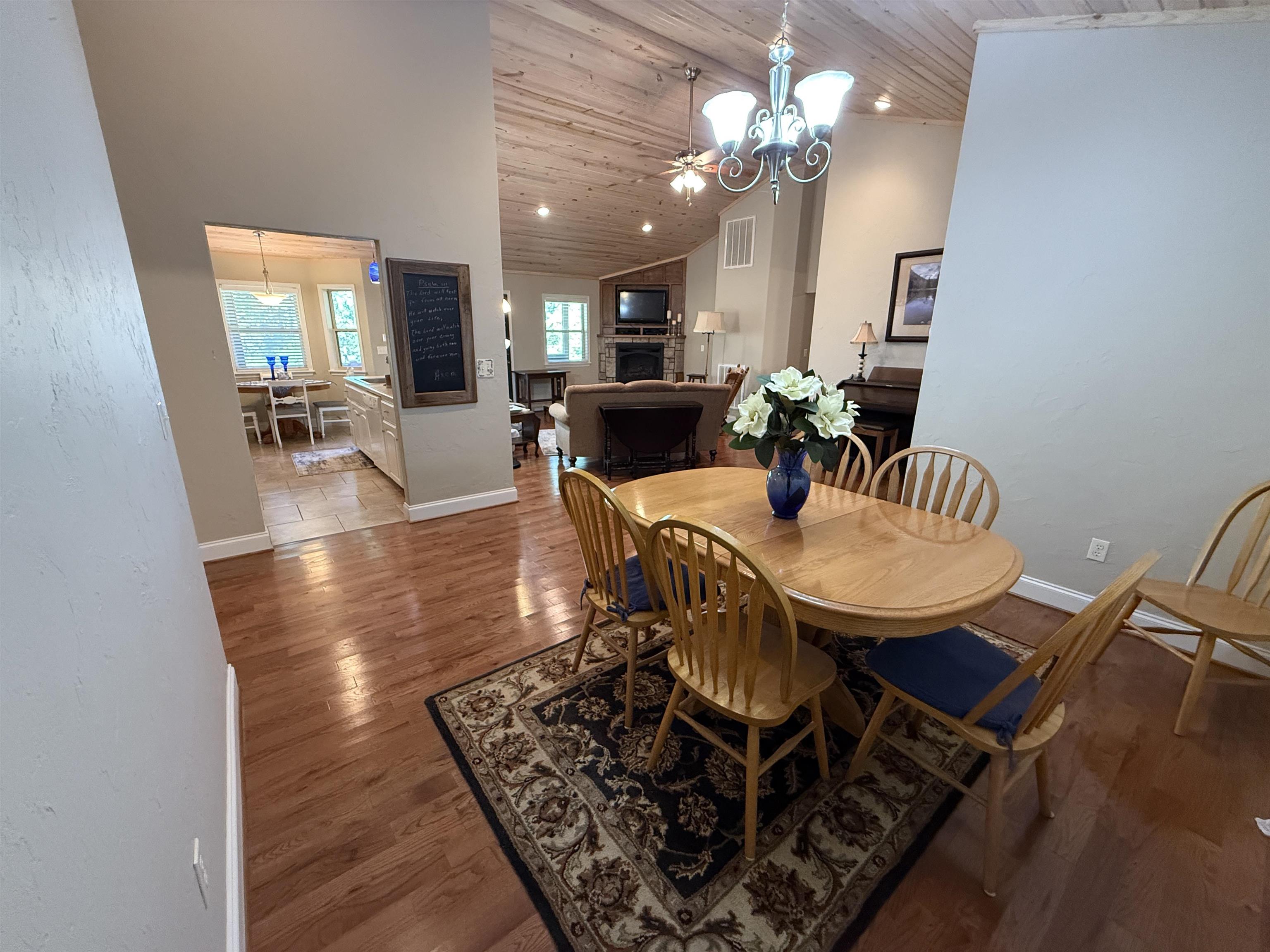 Rolling Hills 1st - Residential