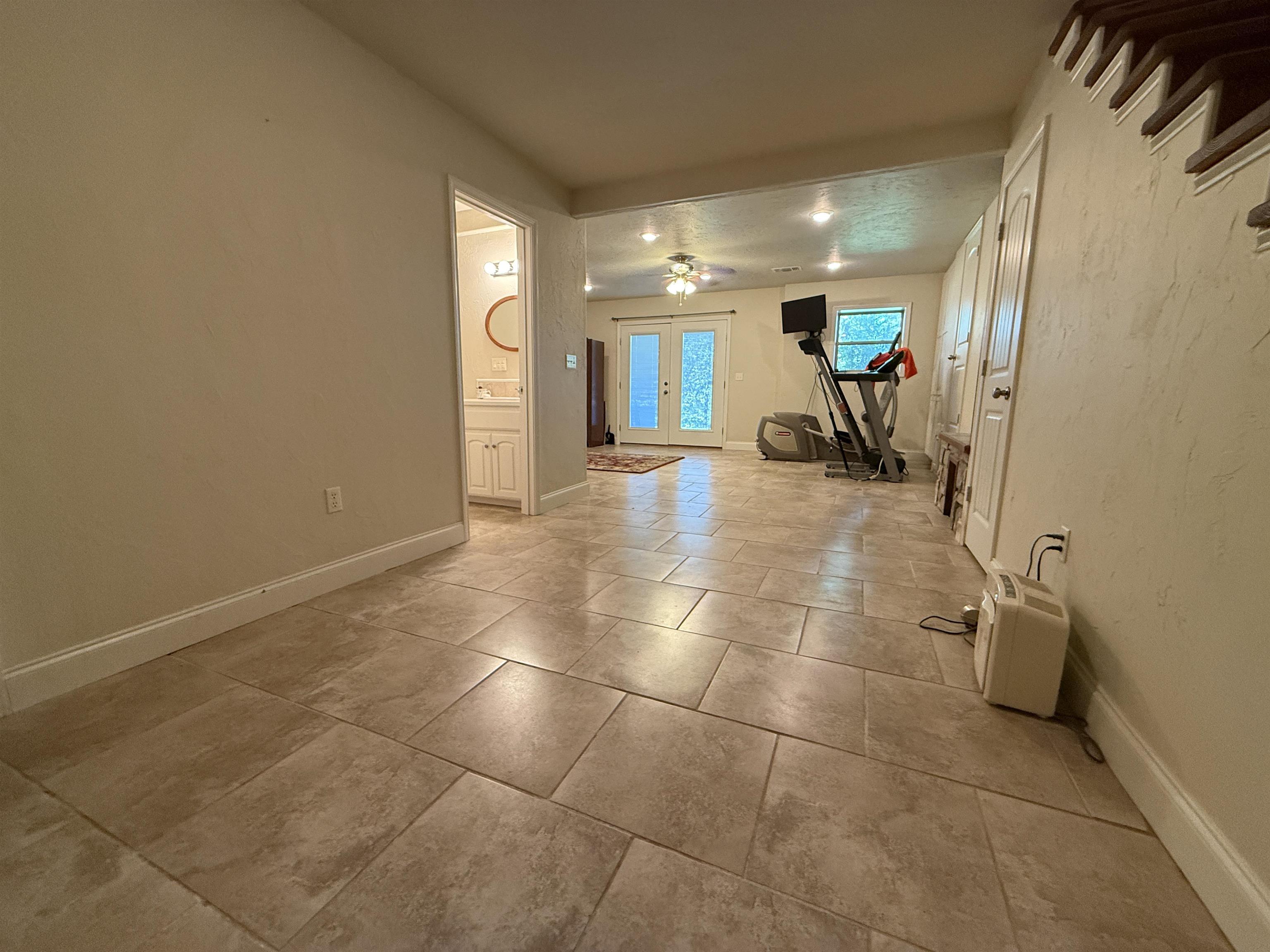 Rolling Hills 1st - Residential