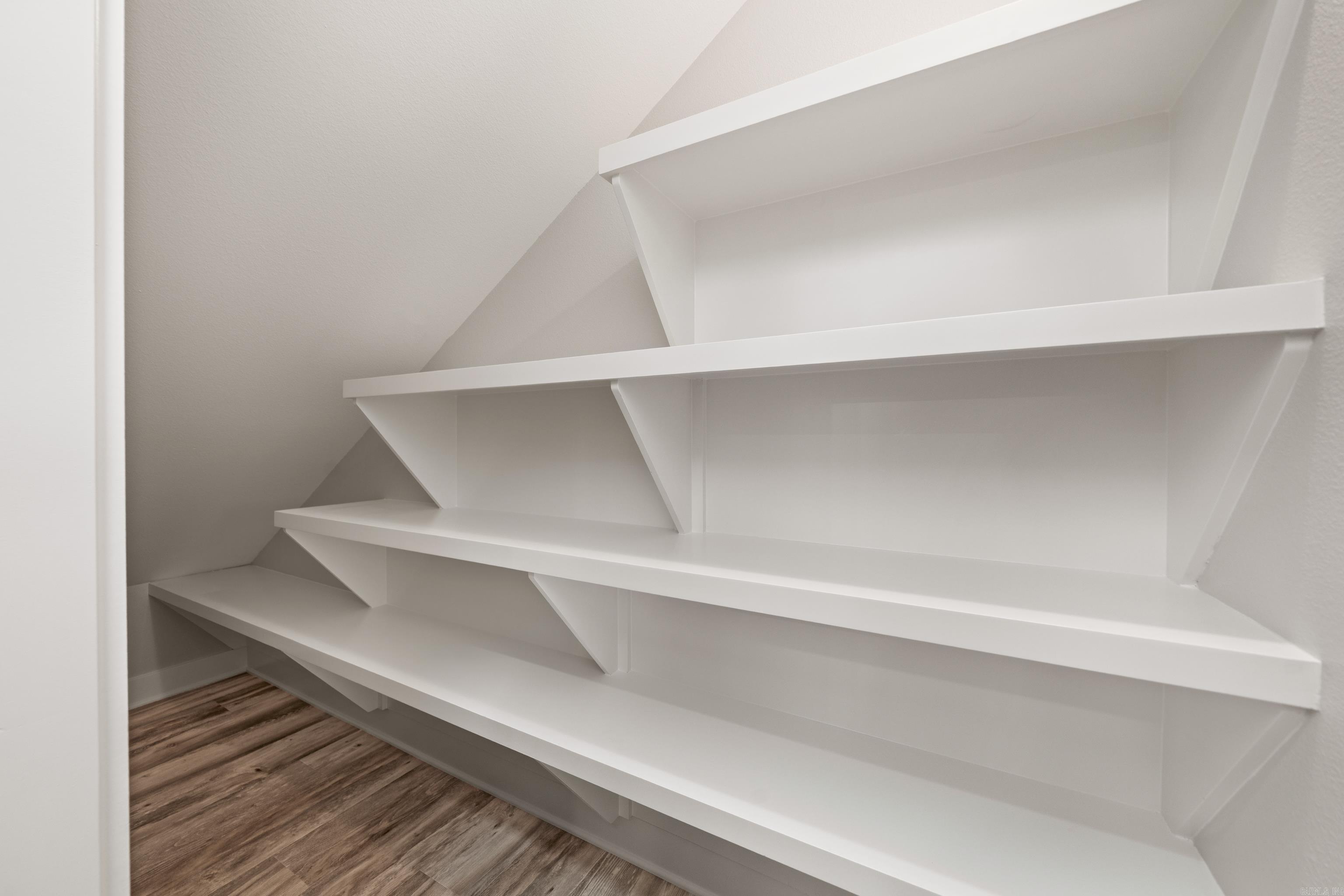 Noen - Residential