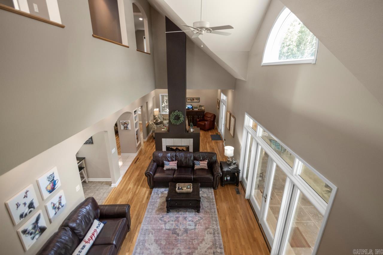 STONEGATE SHORES - Residential