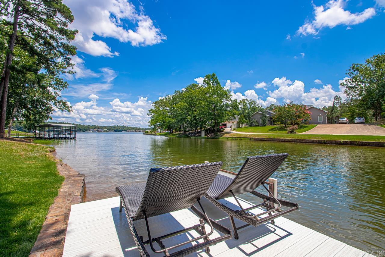 STONEGATE SHORES - Residential