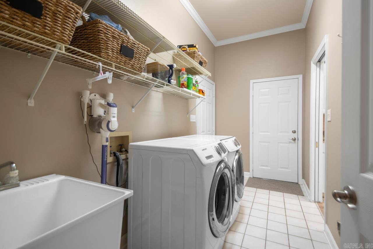 STONEGATE SHORES - Residential