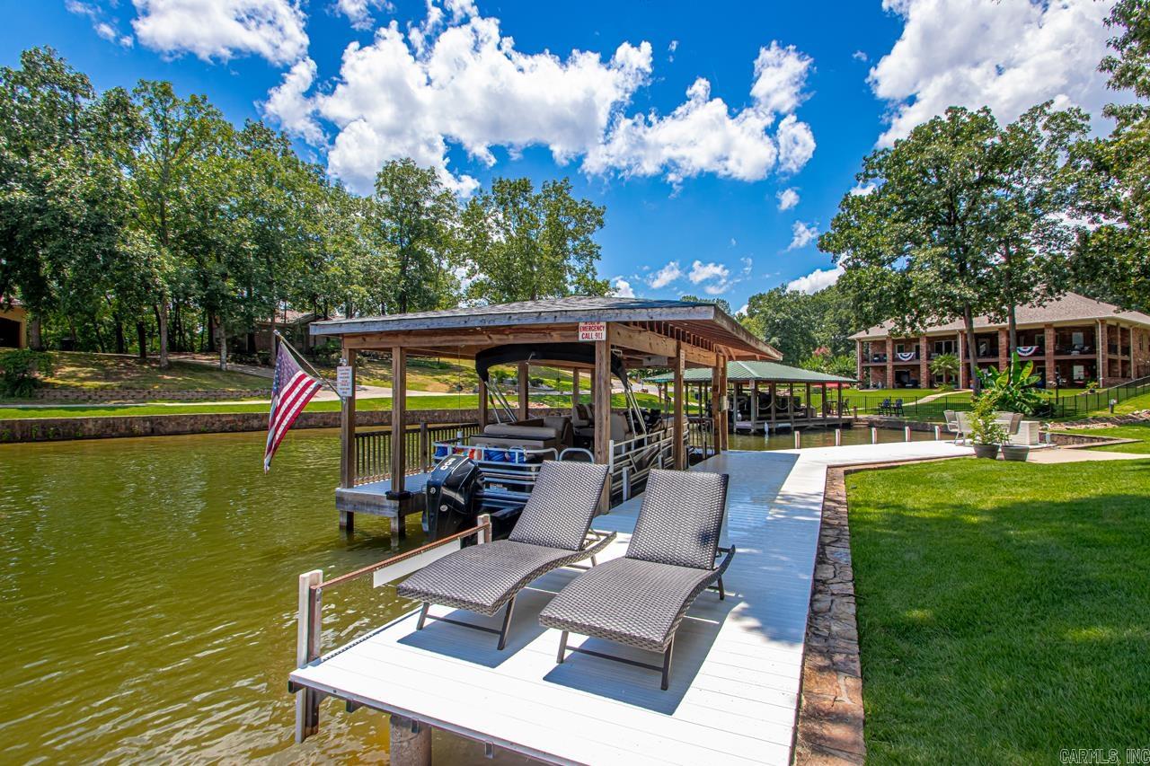 STONEGATE SHORES - Residential