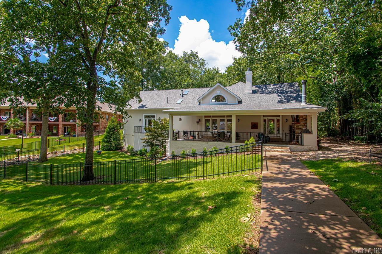 STONEGATE SHORES - Residential