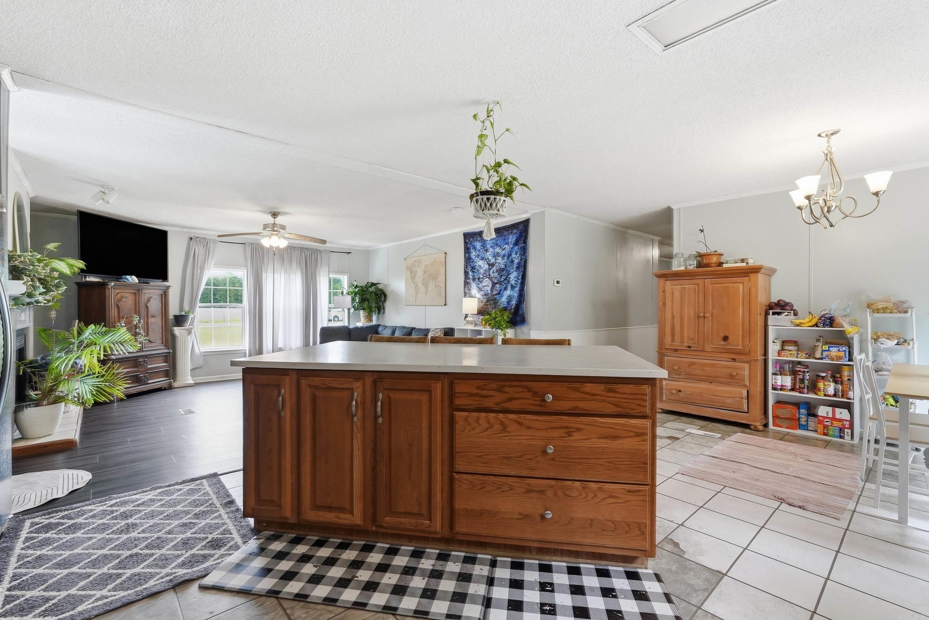 BROOKHAVEN ESTATES - Residential