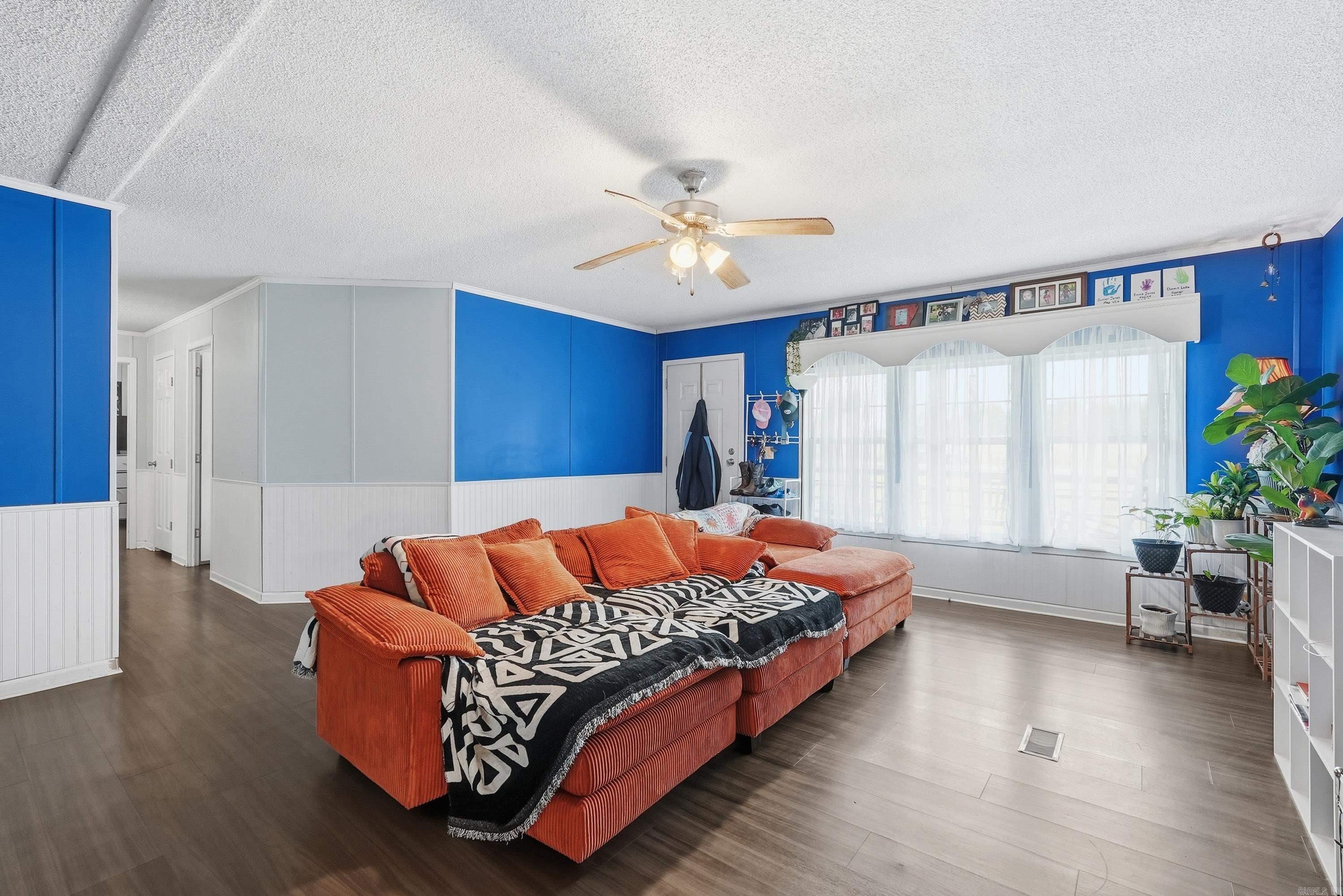 BROOKHAVEN ESTATES - Residential