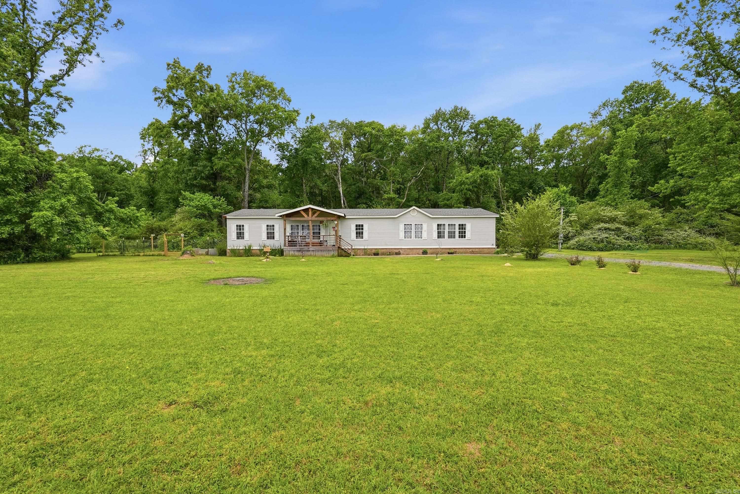 BROOKHAVEN ESTATES - Residential