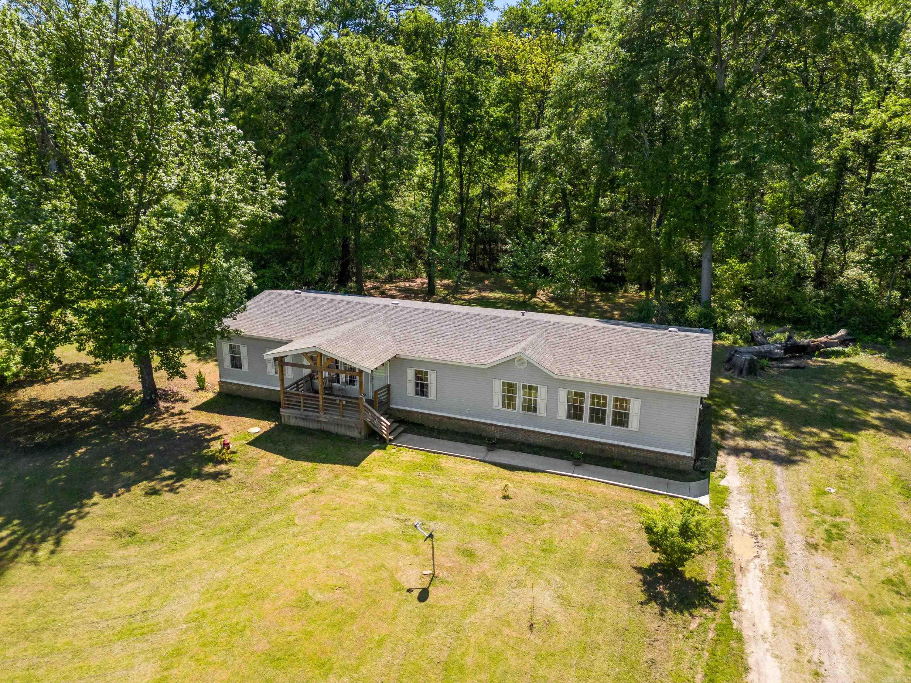 BROOKHAVEN ESTATES - Residential