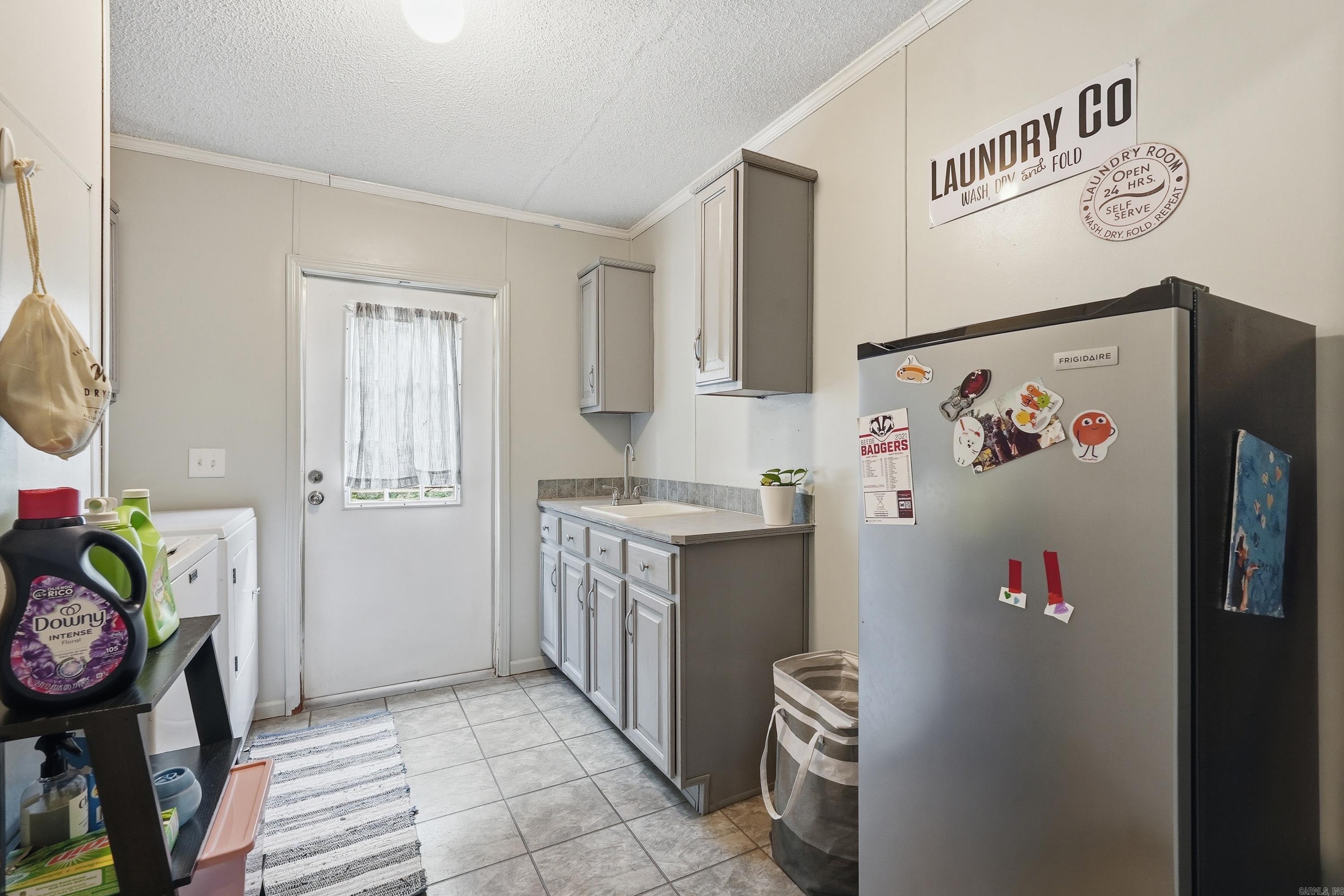 BROOKHAVEN ESTATES - Residential