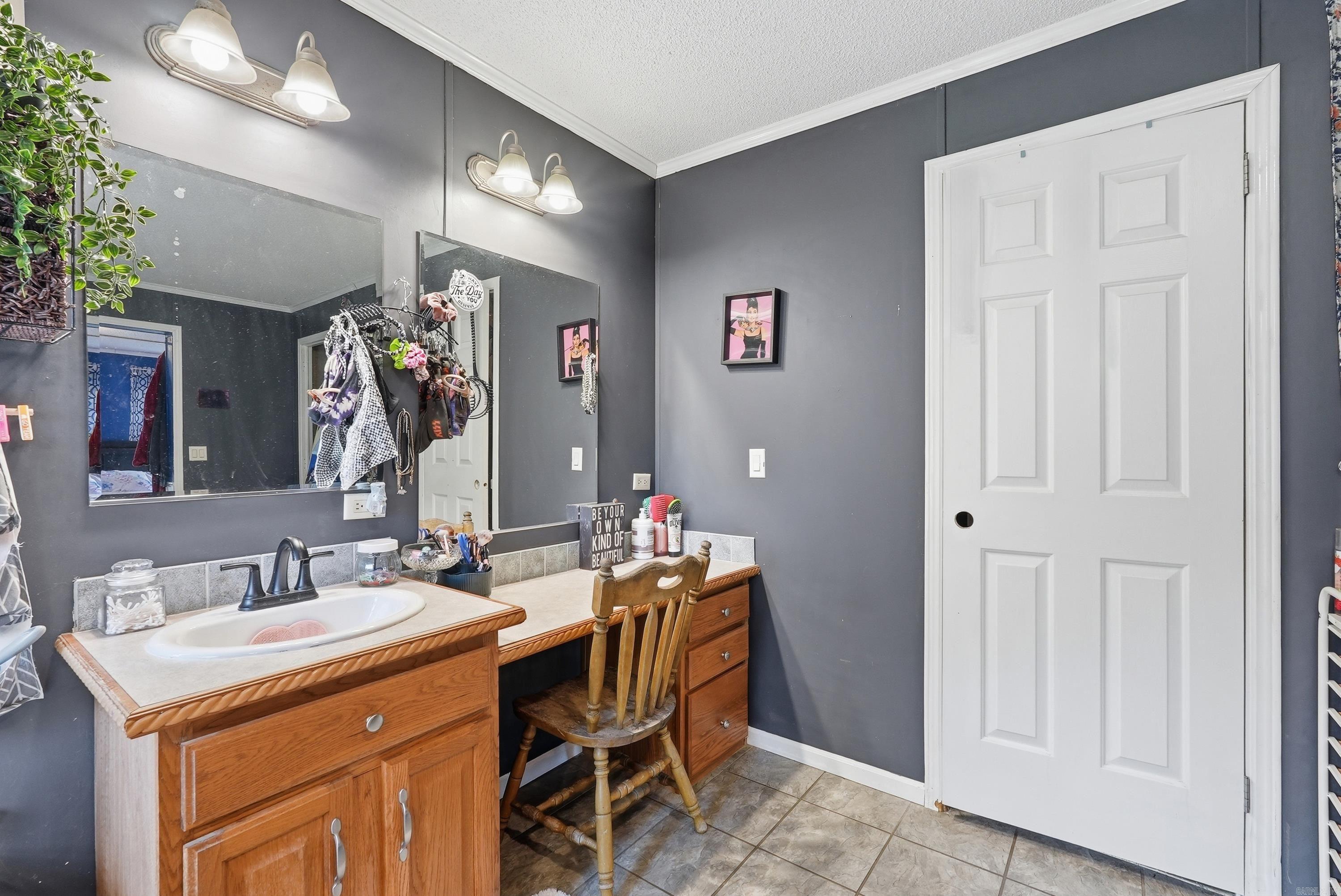 BROOKHAVEN ESTATES - Residential