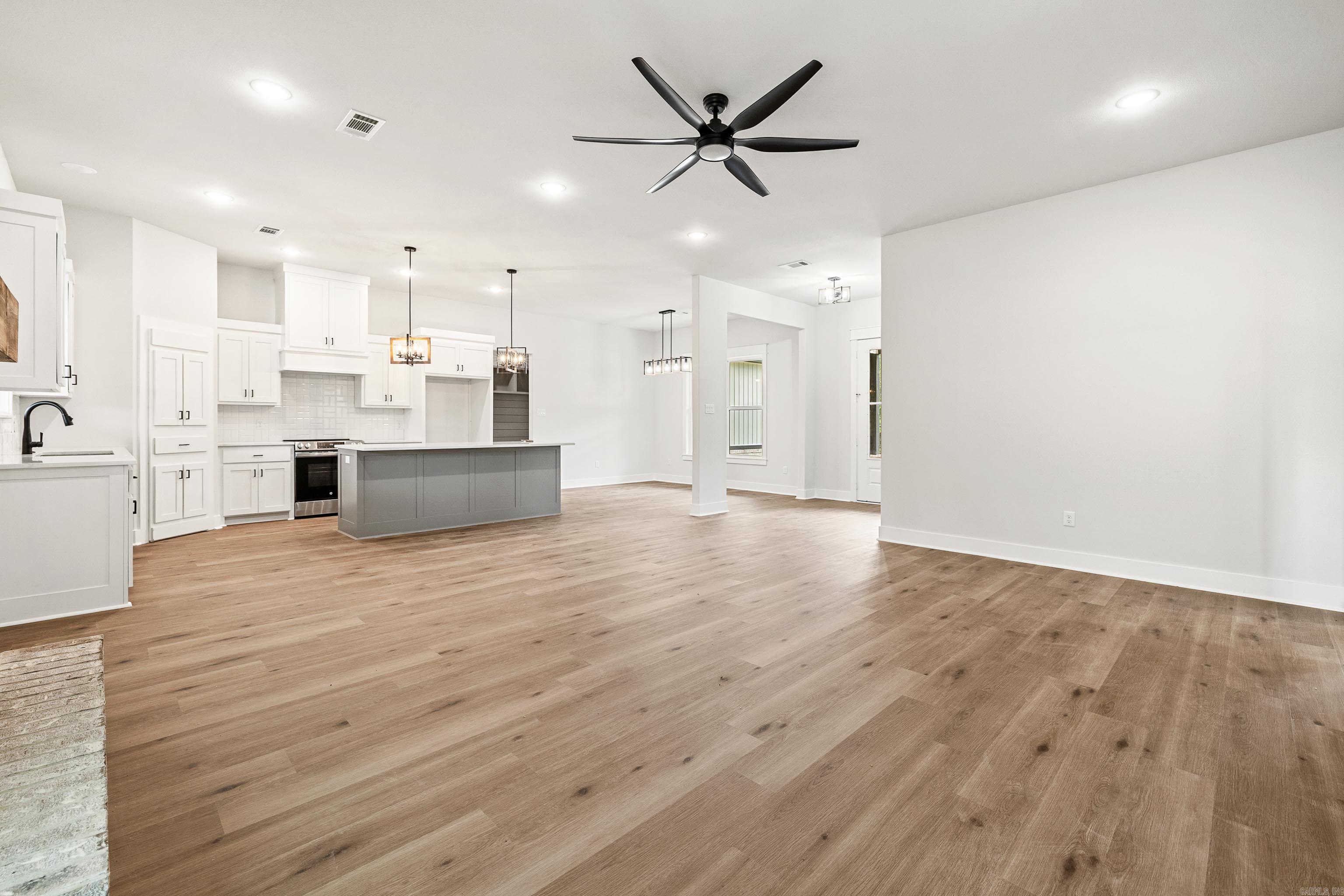 TIMBER WOOD SUB - Residential