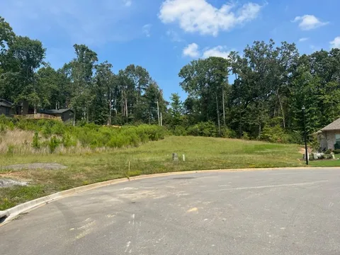 MLS: 25005695