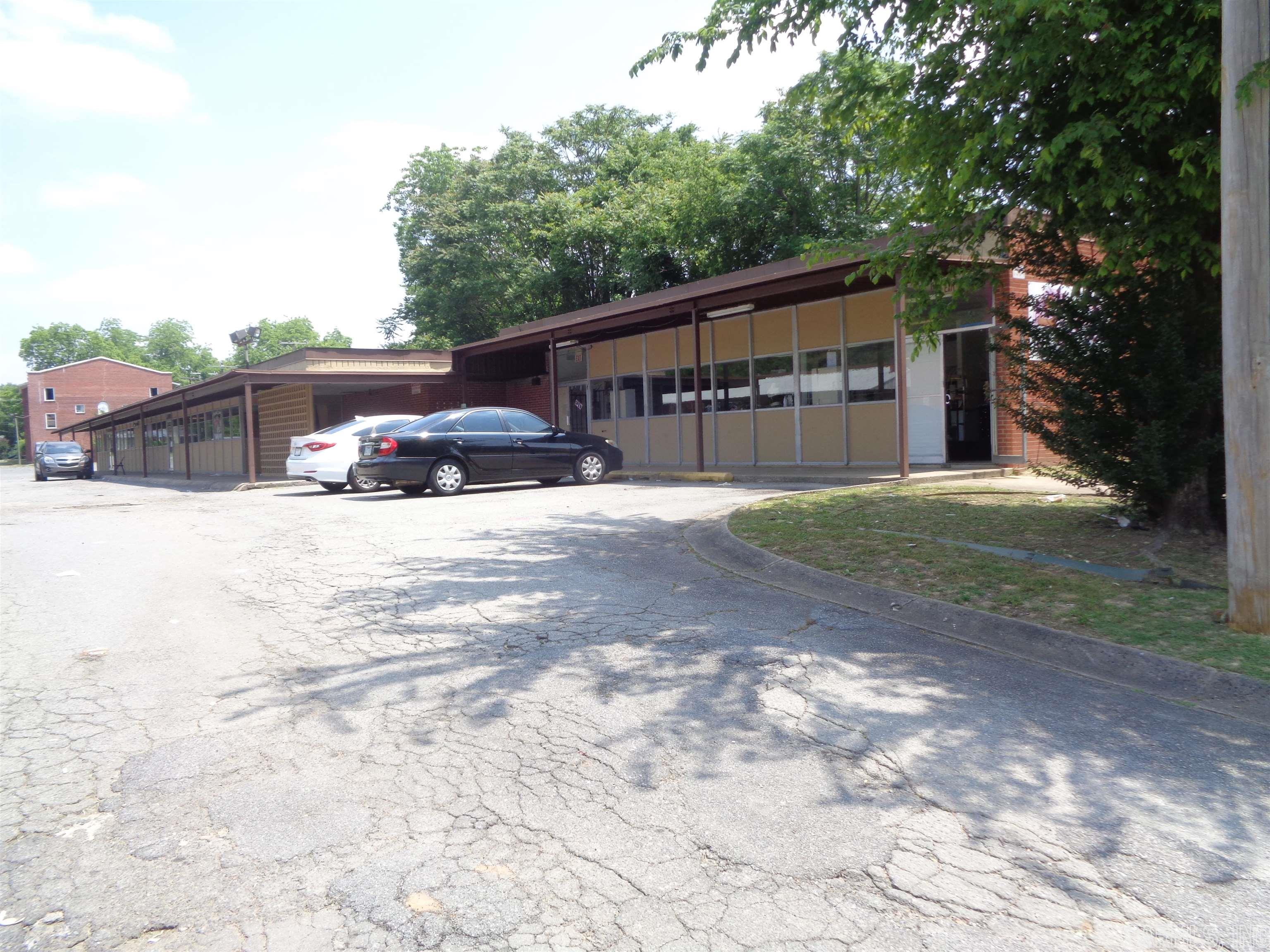 Centennial - Commercial Sale