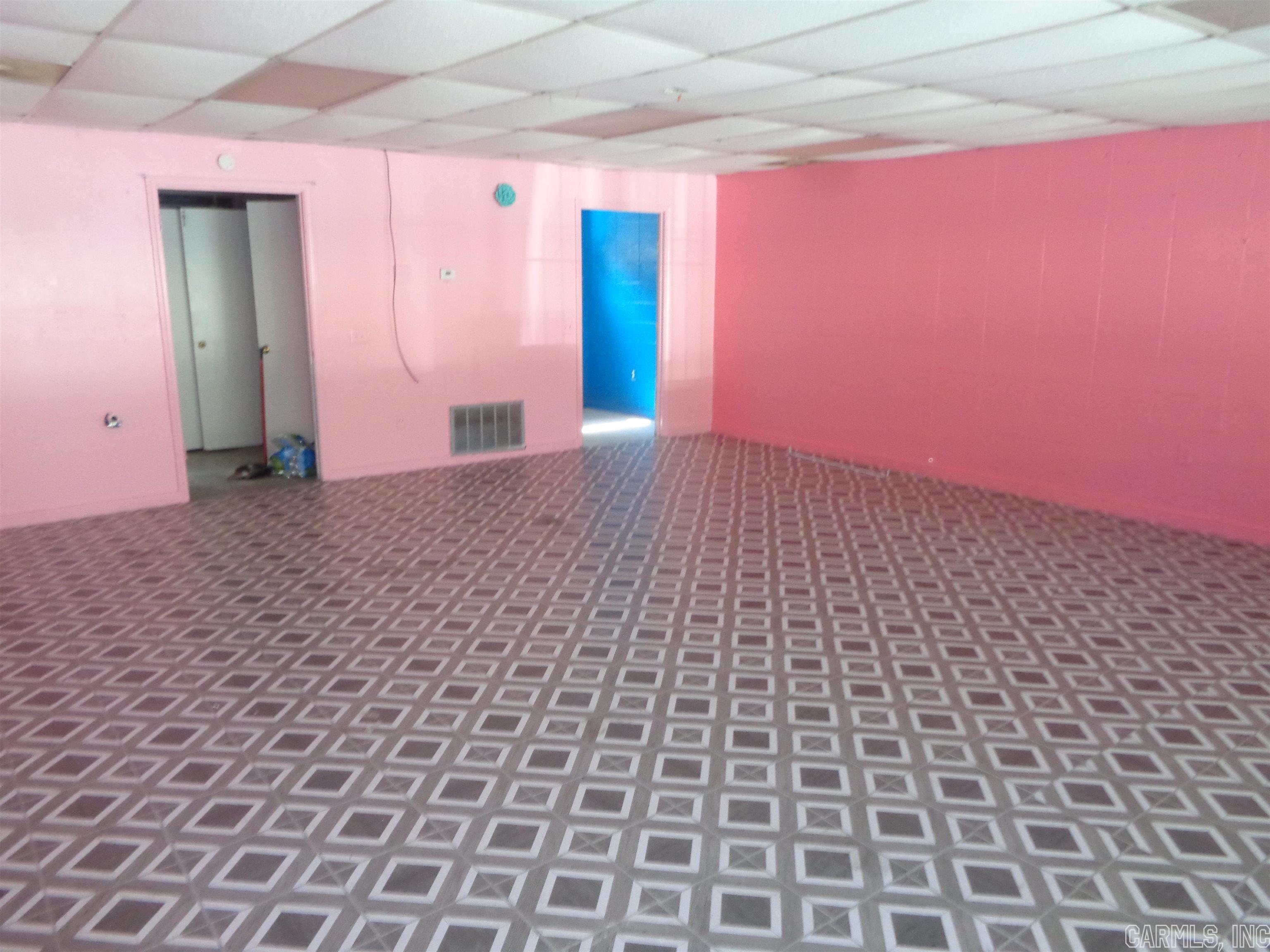 Centennial - Commercial Sale