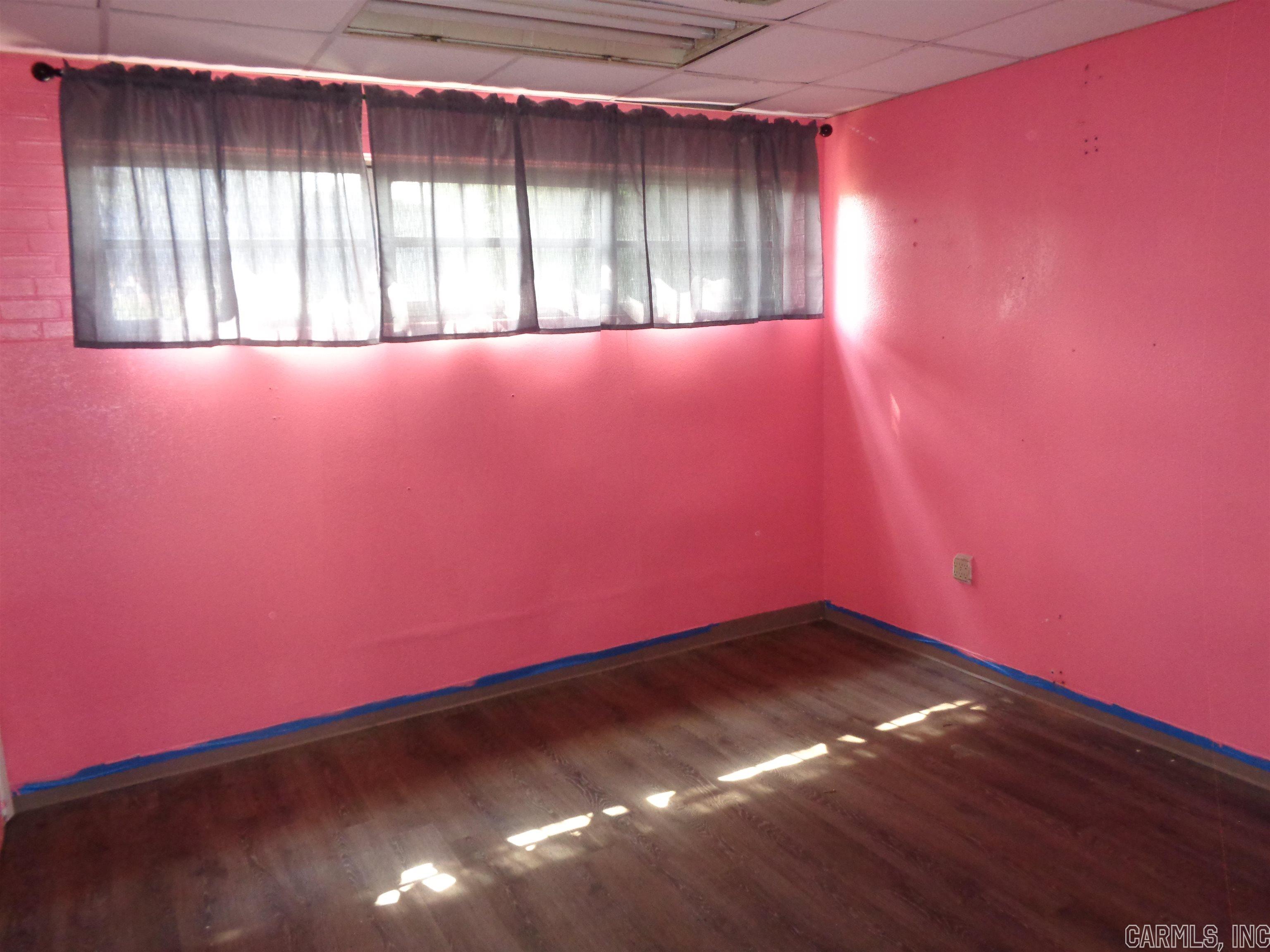 Centennial - Commercial Sale