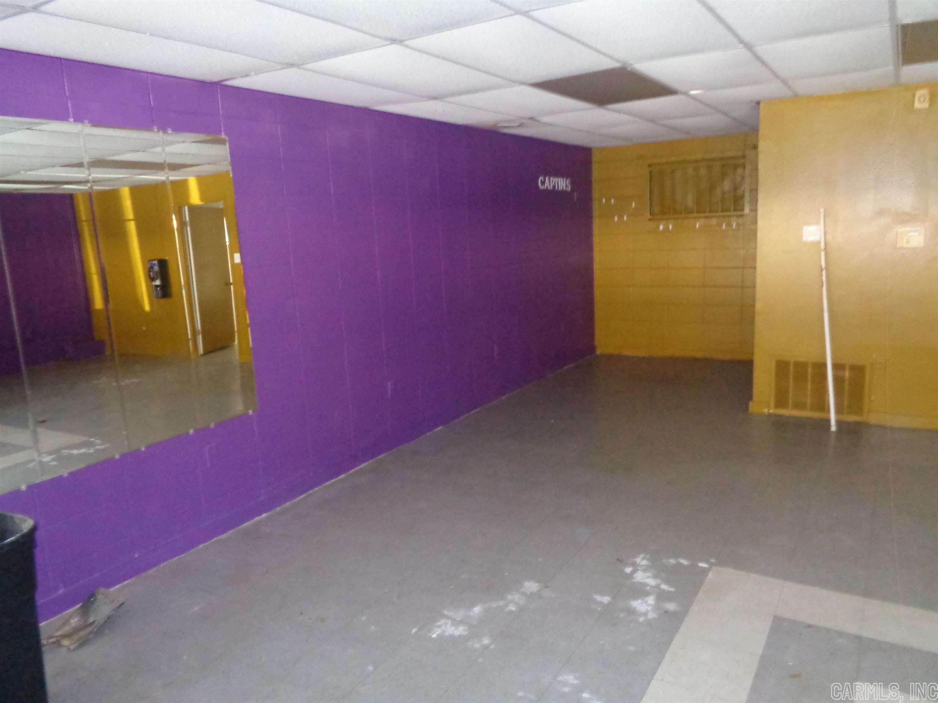 Centennial - Commercial Sale