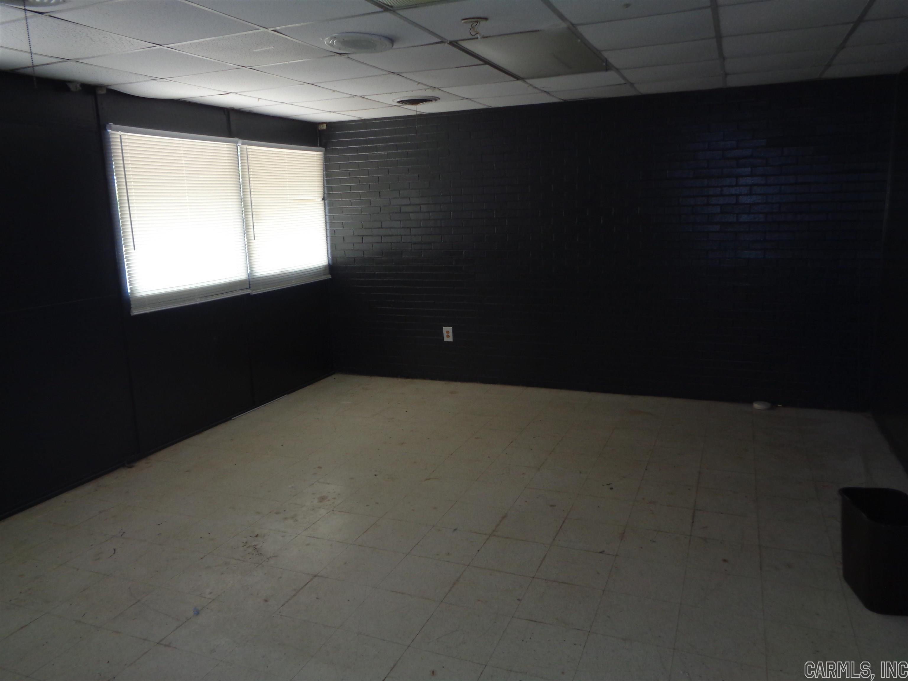 Centennial - Commercial Sale