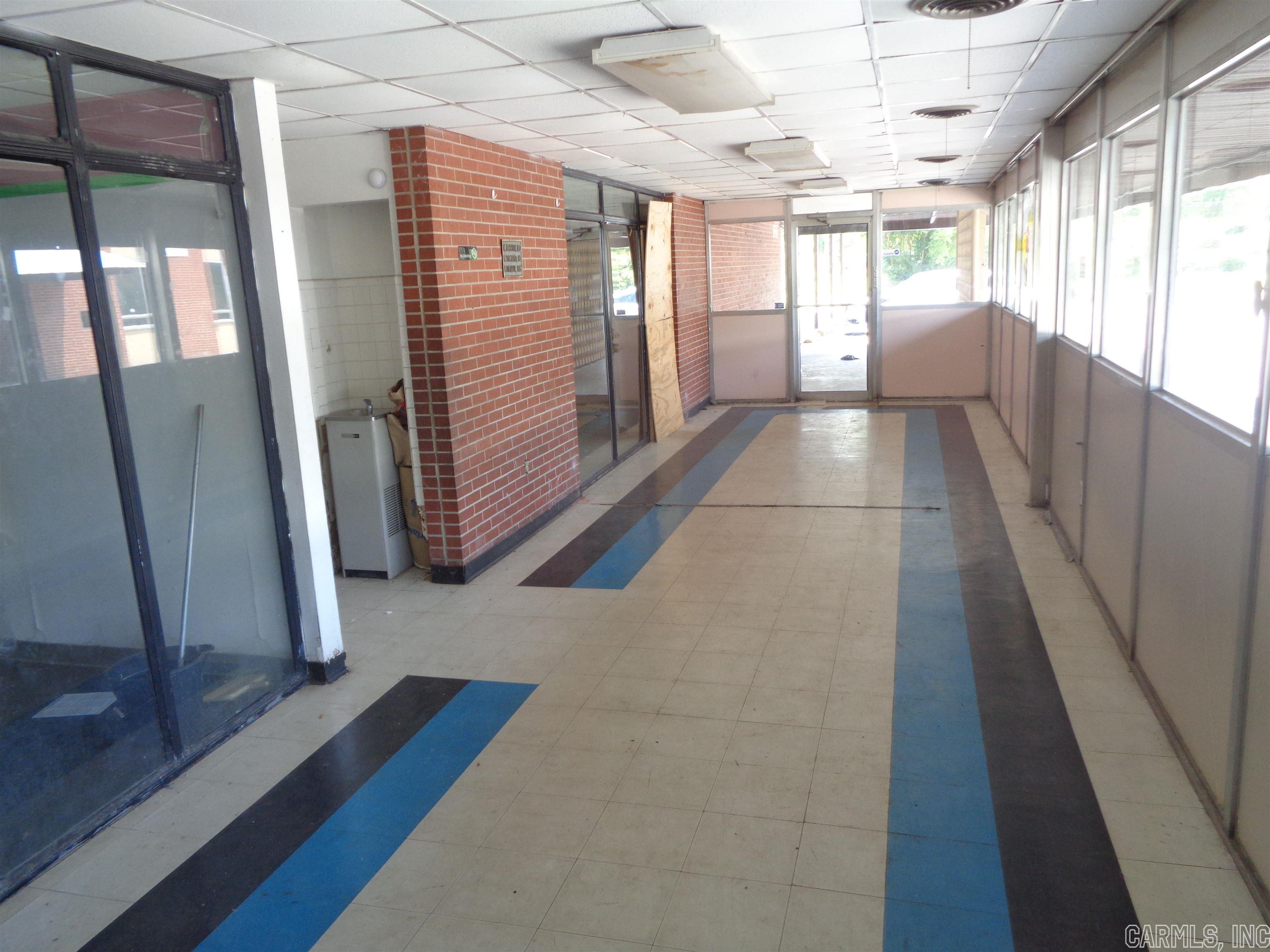 Centennial - Commercial Sale