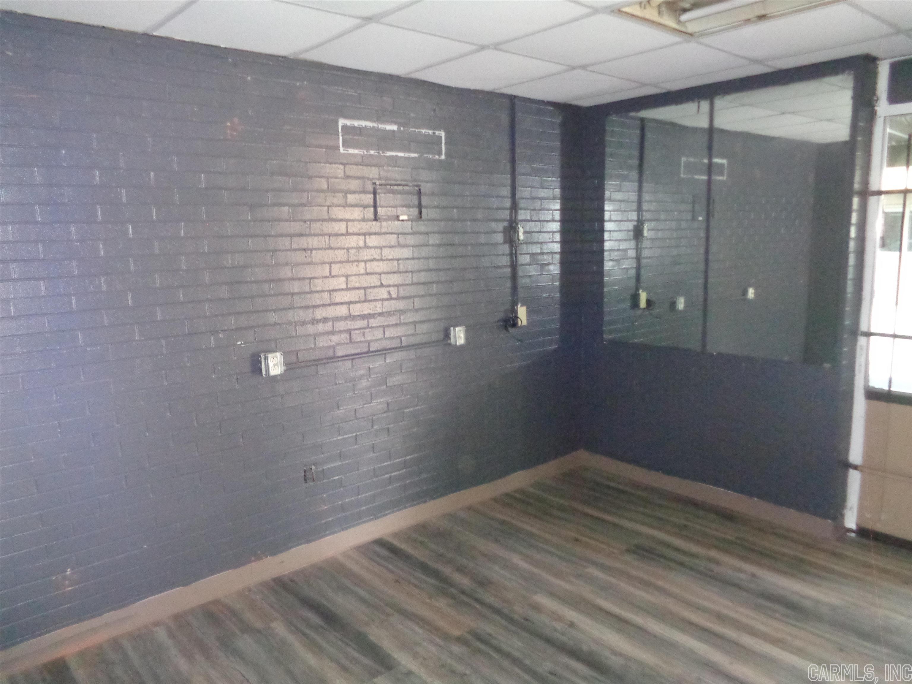 Centennial - Commercial Sale