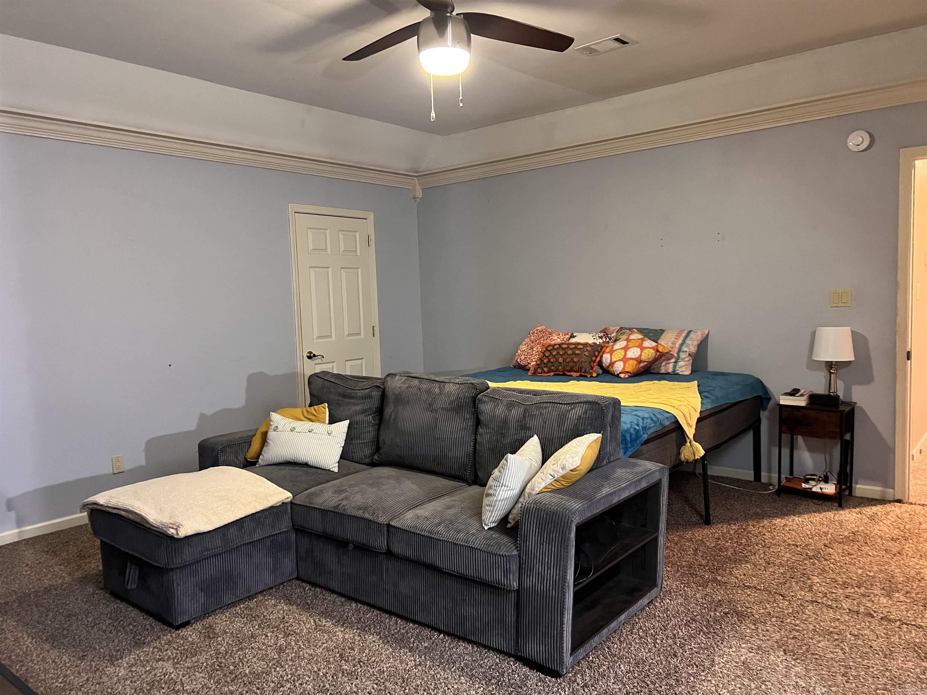 KENWOOD ESTATES - Residential