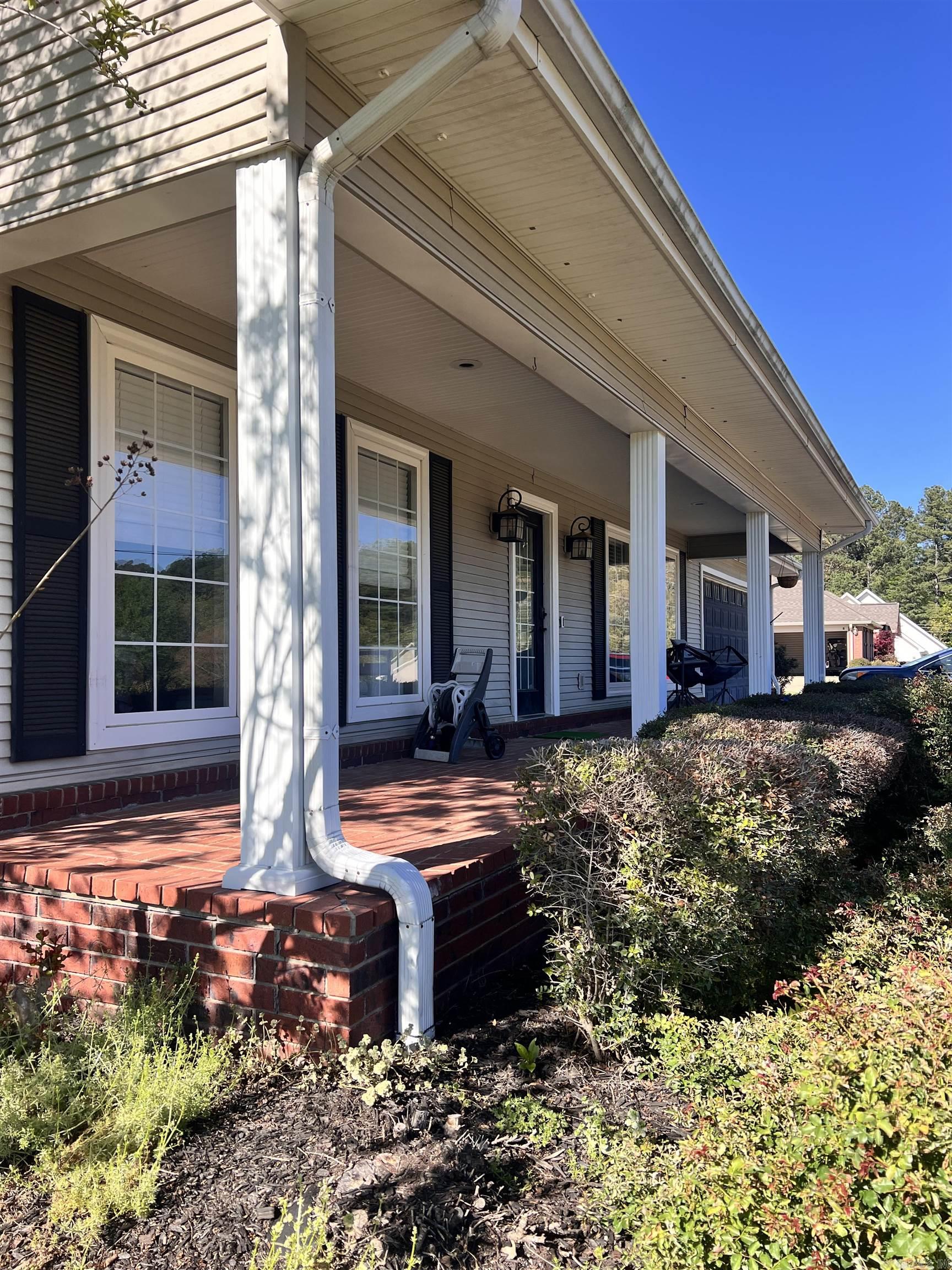 KENWOOD ESTATES - Residential