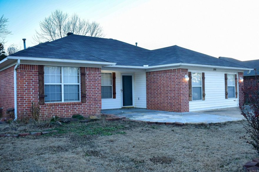 *Highly Motivated Sellers*. Low maintenance one level brick home that could be a fine first home or investment rental. Five minutes from I-40.  Easy maintenance interior flooring and nice back yard on a level lot. Roof is 4 years old. Entertaining ALL reasonable offers.