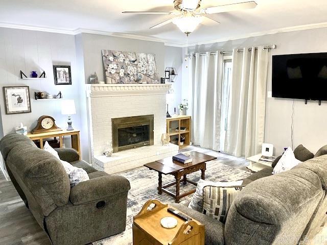 OAK FORREST - Residential