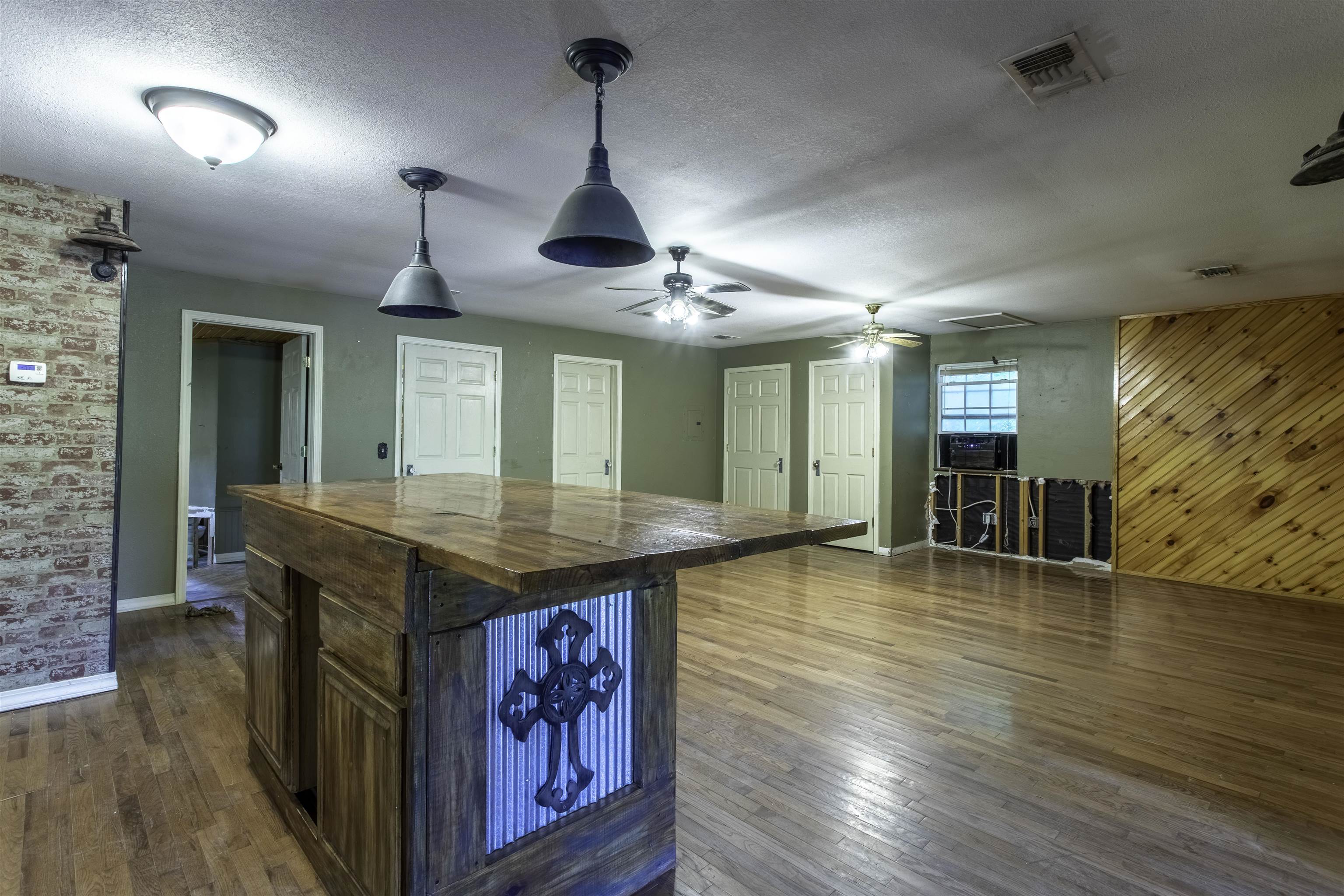 ROSE HILL CAMPGROUND - Residential