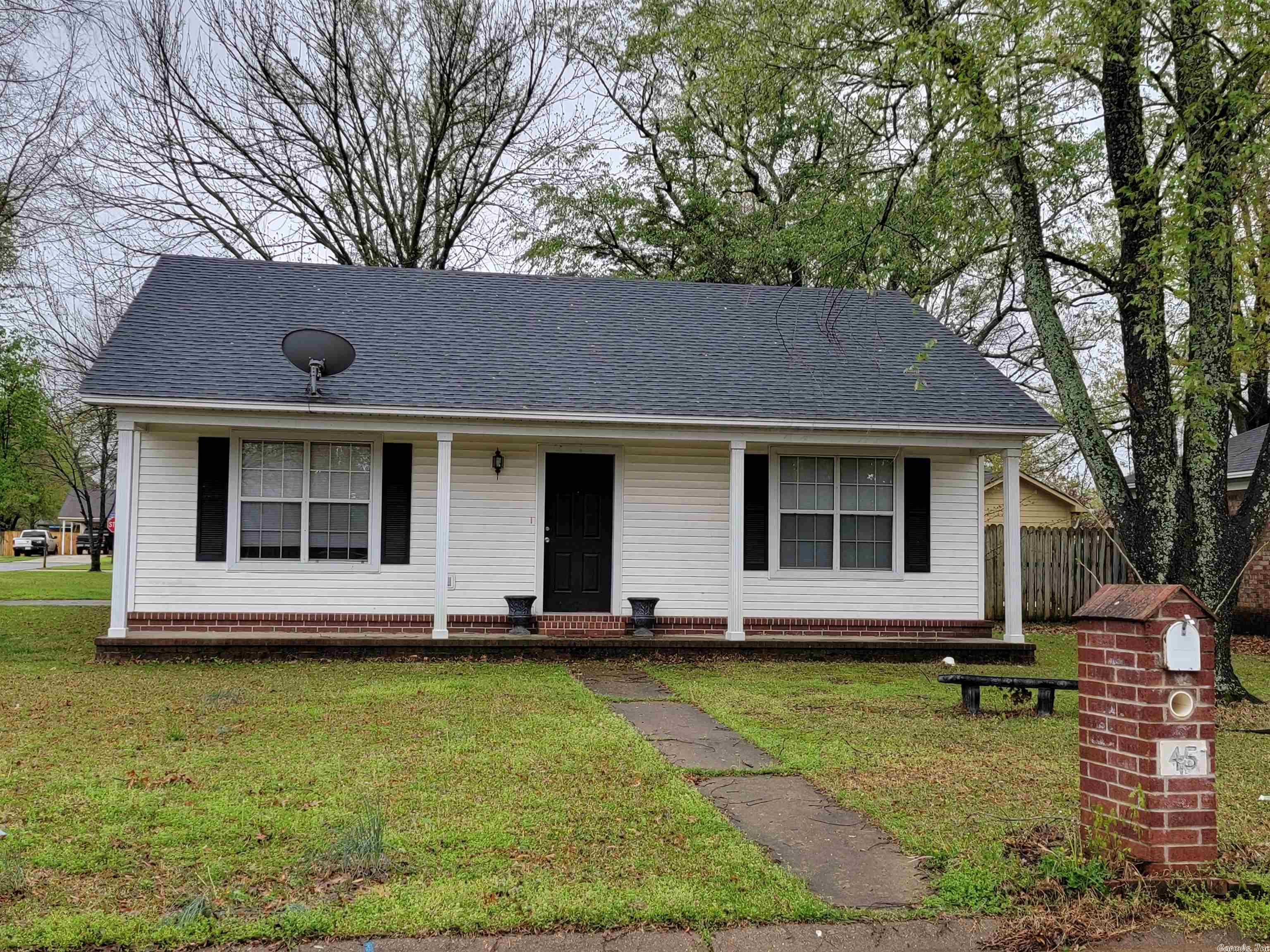 Hartwell Place - Residential Lease