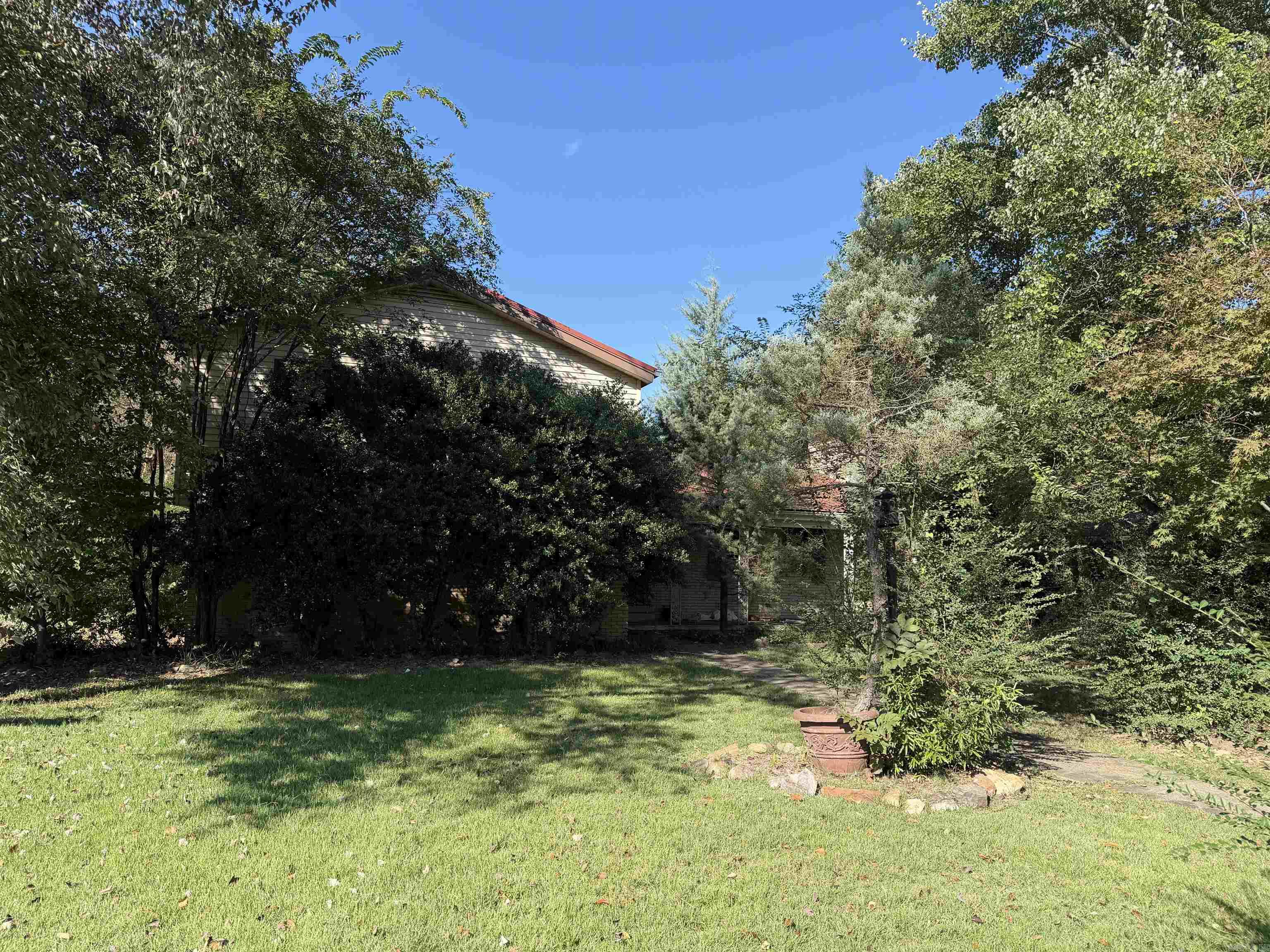 WESTERN HILLS ADD - Residential