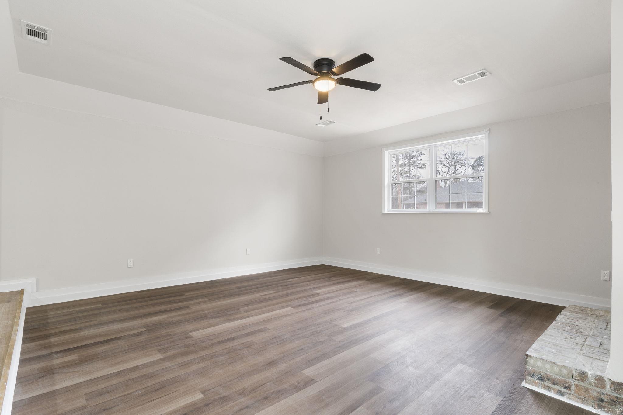 Lynnwood Acres - Residential