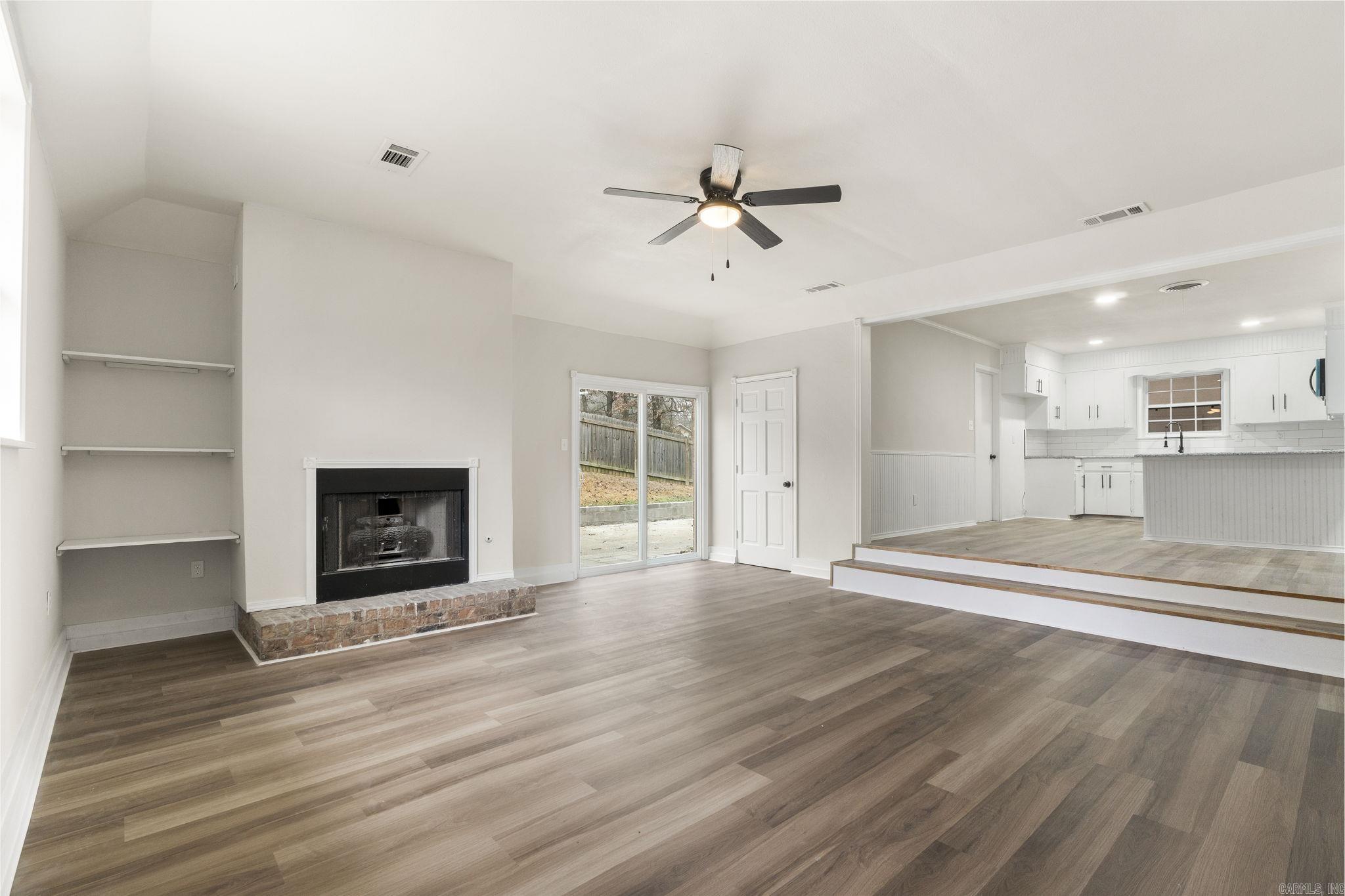 Lynnwood Acres - Residential