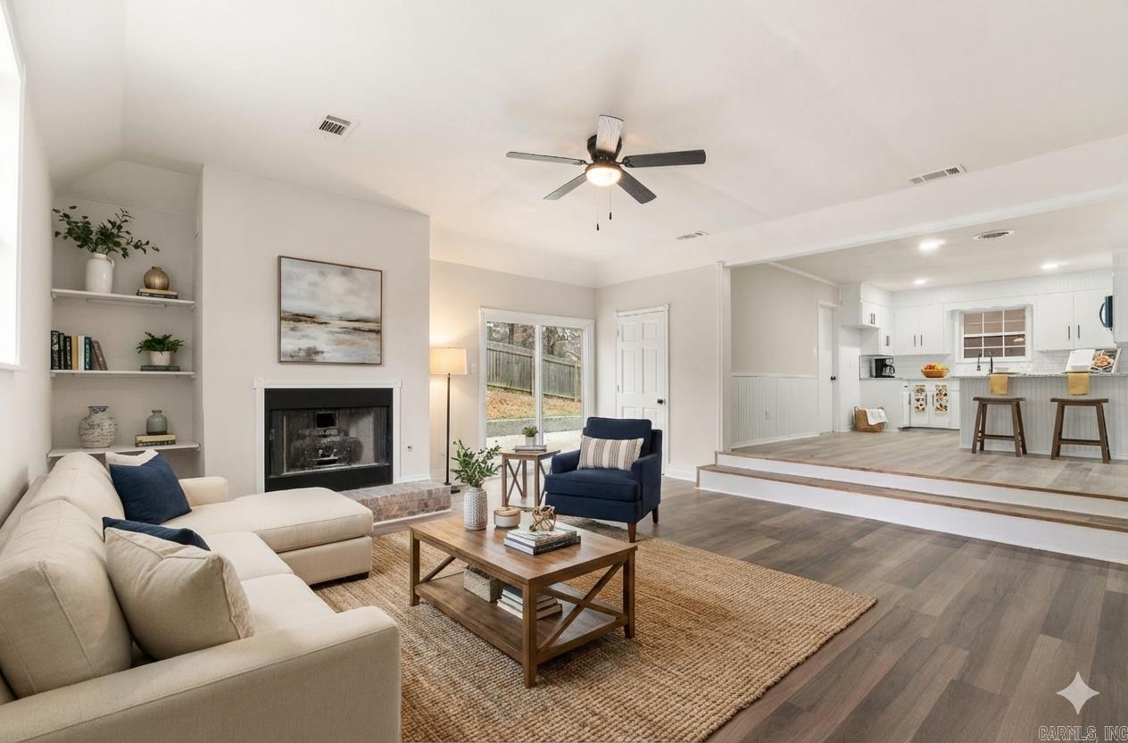 Lynnwood Acres - Residential