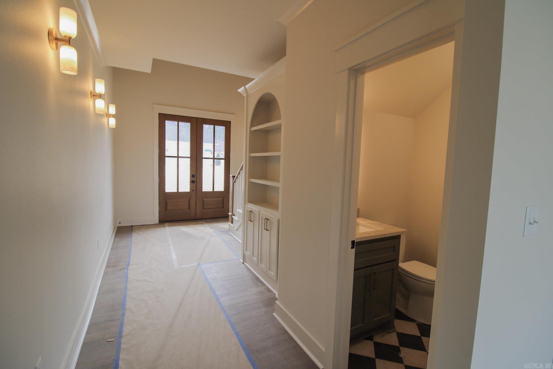 ROBYNMAR - Residential