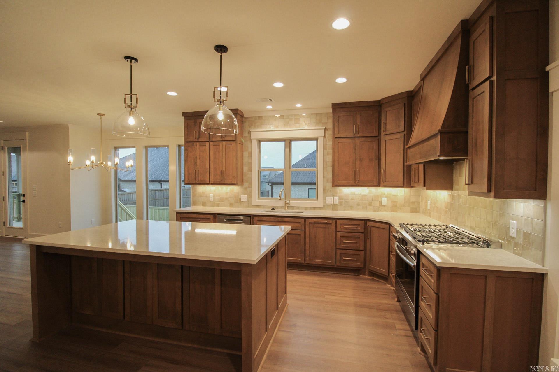 ROBYNMAR - Residential