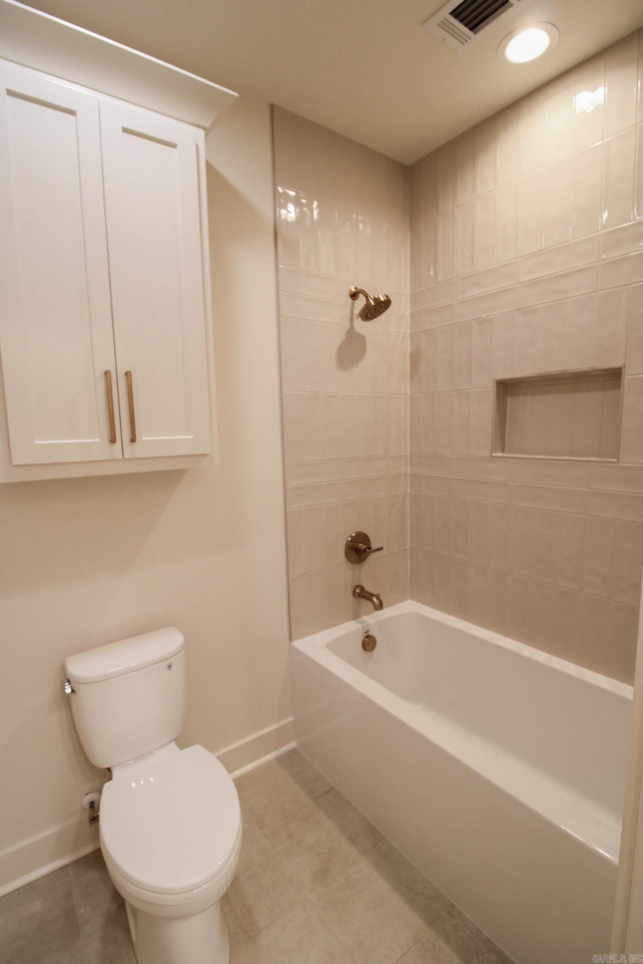 ROBYNMAR - Residential