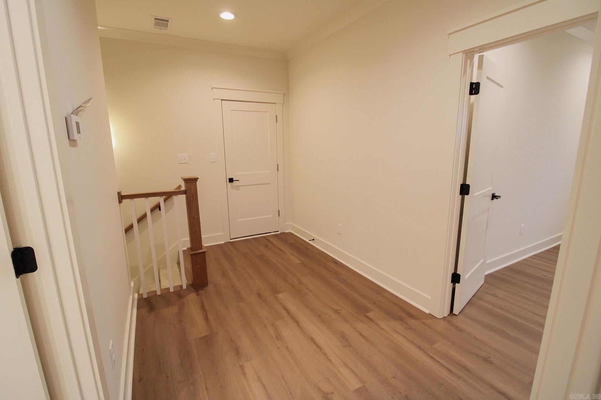 ROBYNMAR - Residential