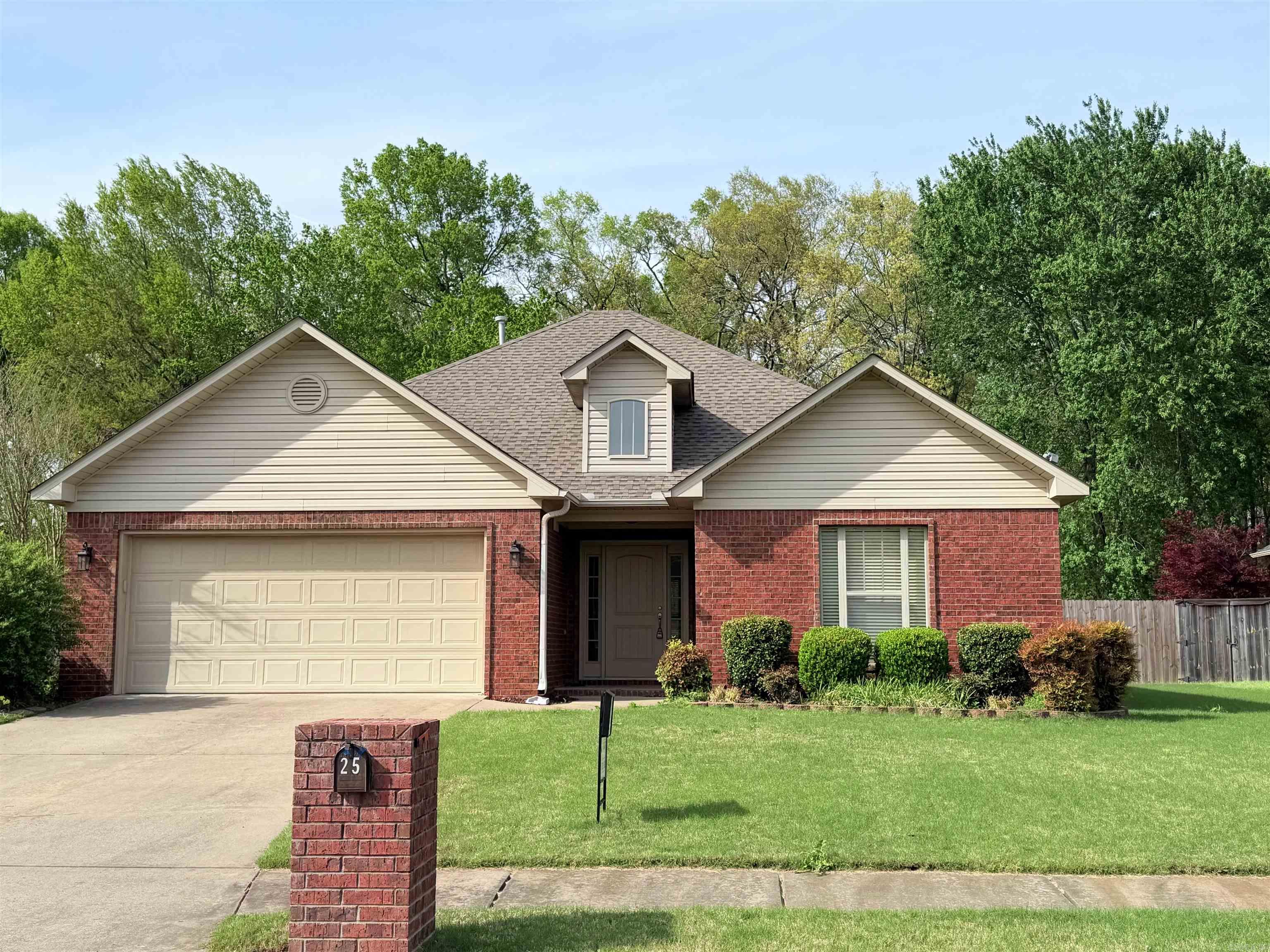 BRENTWOOD ESTATES - Residential