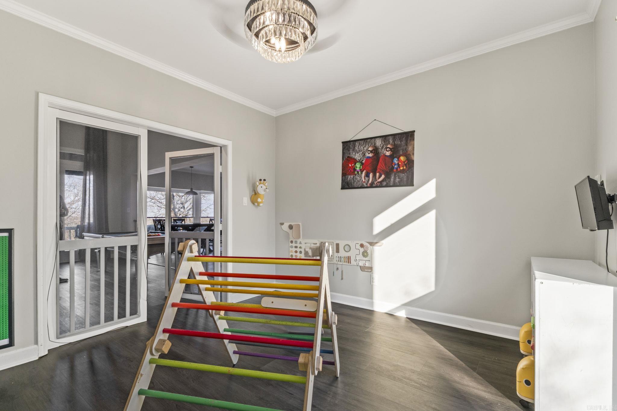 HILLSBOROUGH - Residential