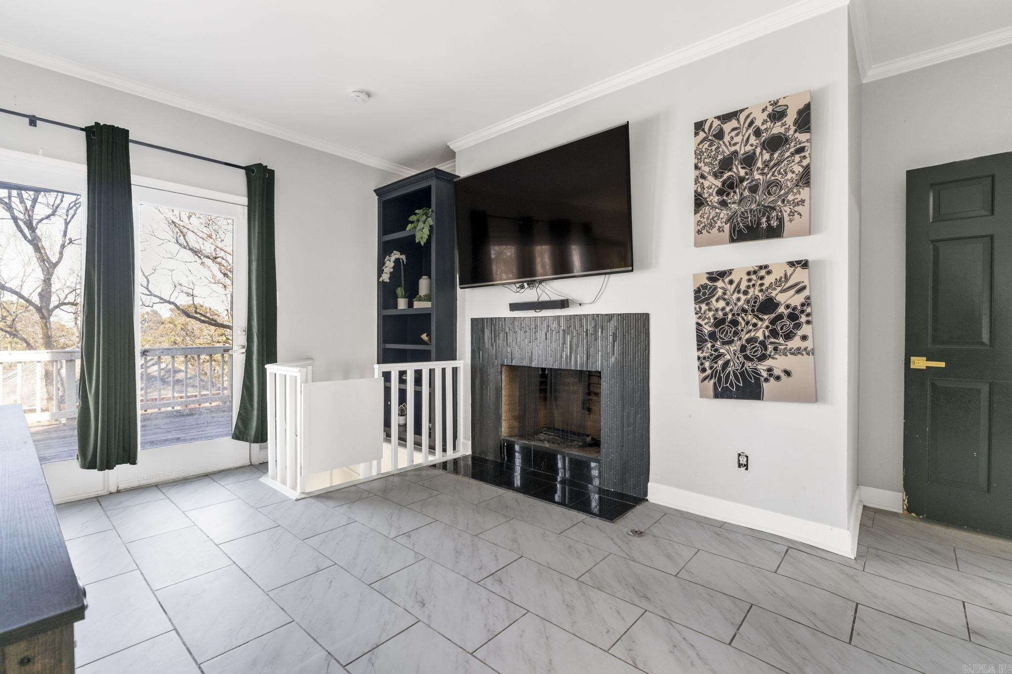 HILLSBOROUGH - Residential