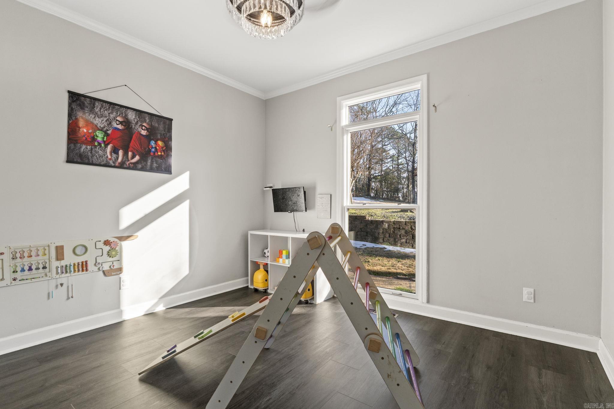 HILLSBOROUGH - Residential