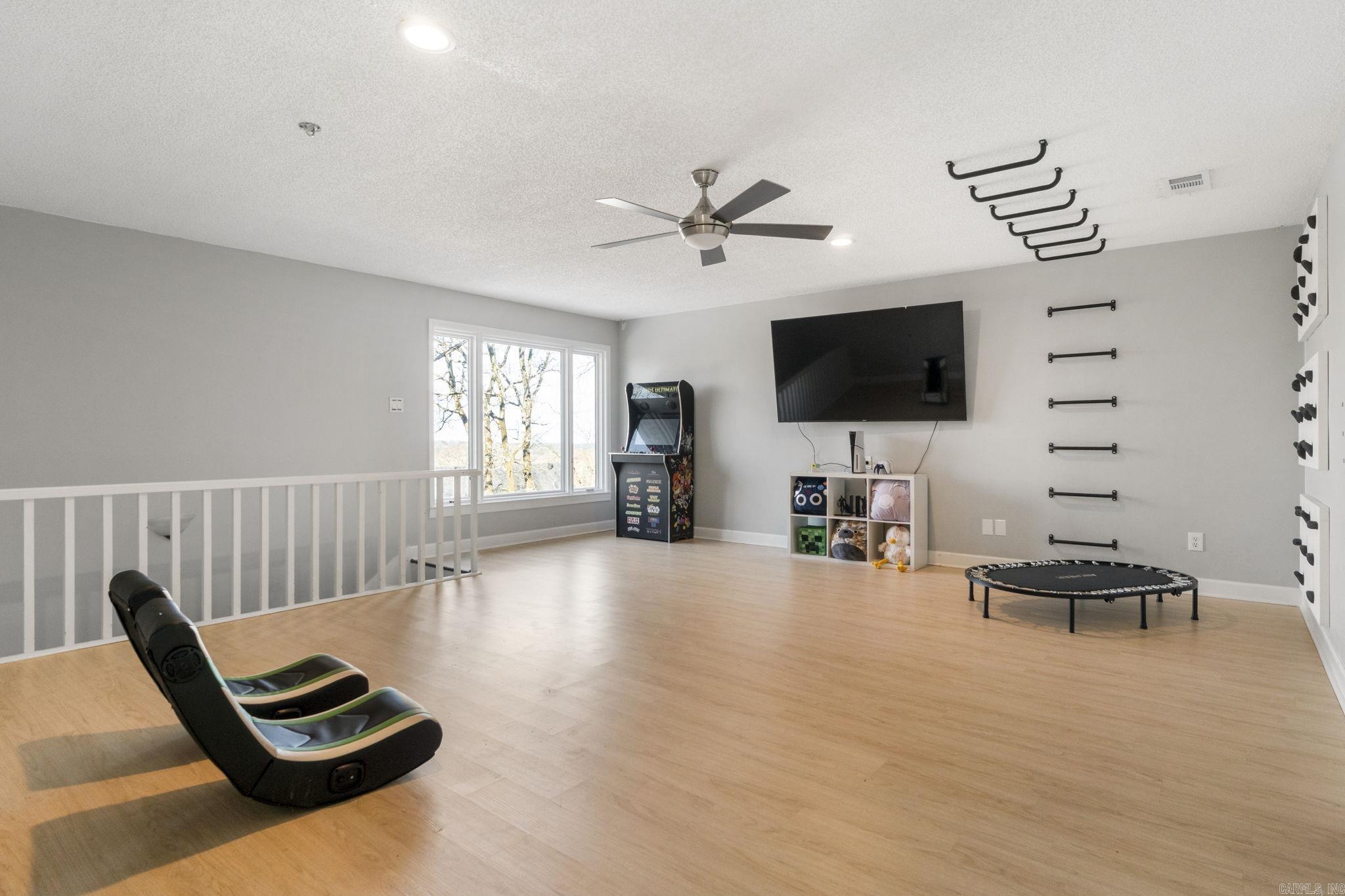 HILLSBOROUGH - Residential